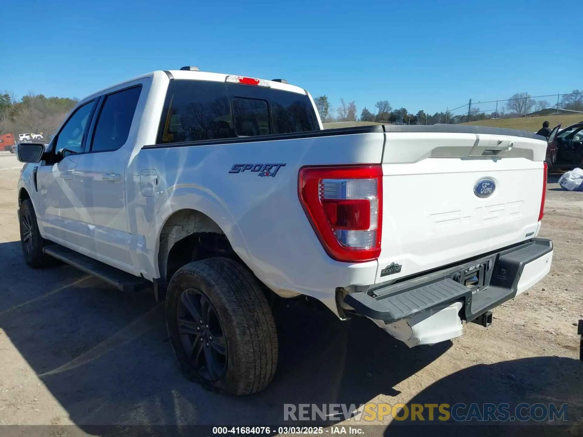 3 Фотография поврежденного автомобиля 1FTFW1E84PFB71578 FORD F-150 2023