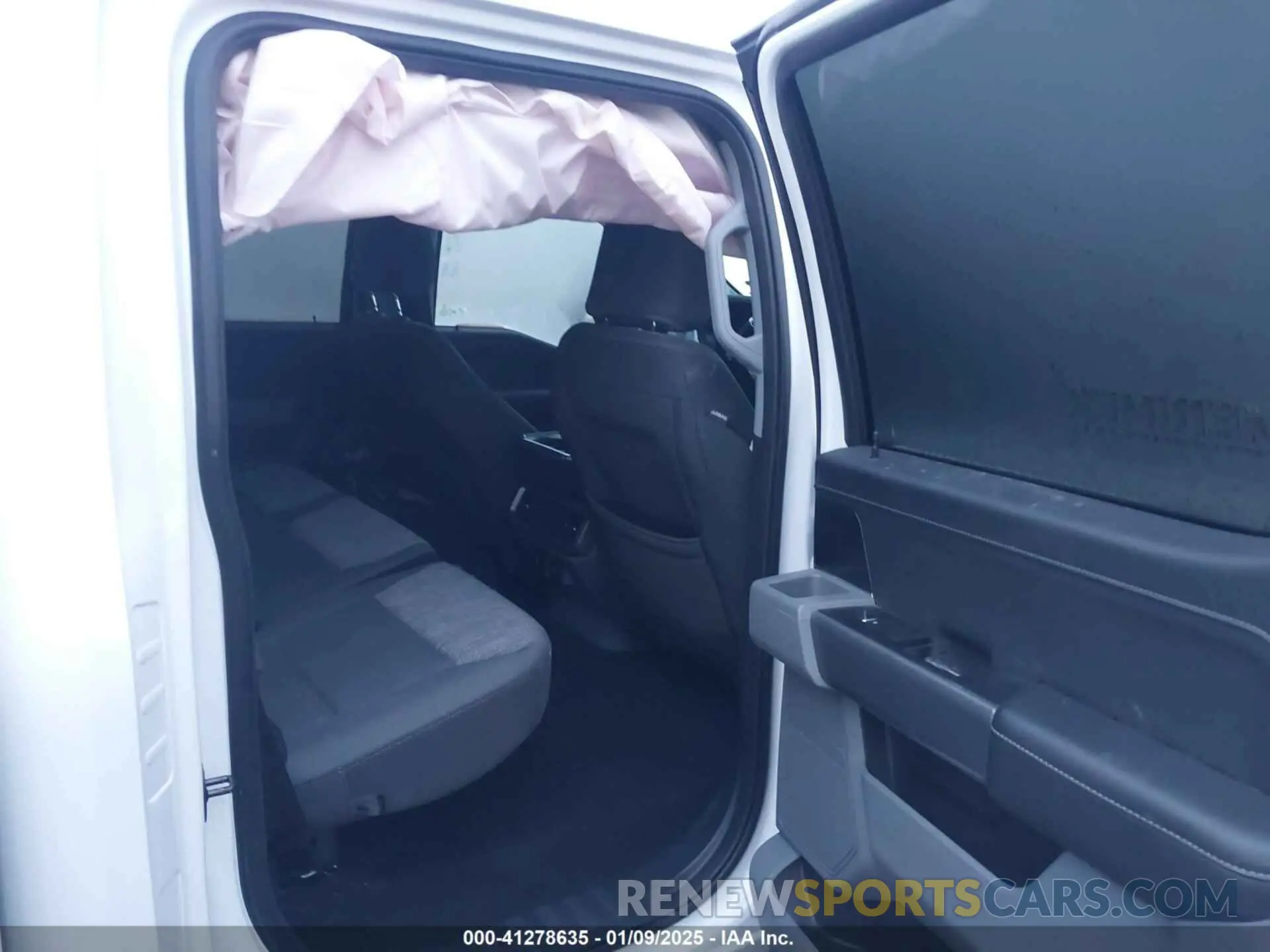 8 Photograph of a damaged car 1FTFW1E84PKF41113 FORD F-150 2023