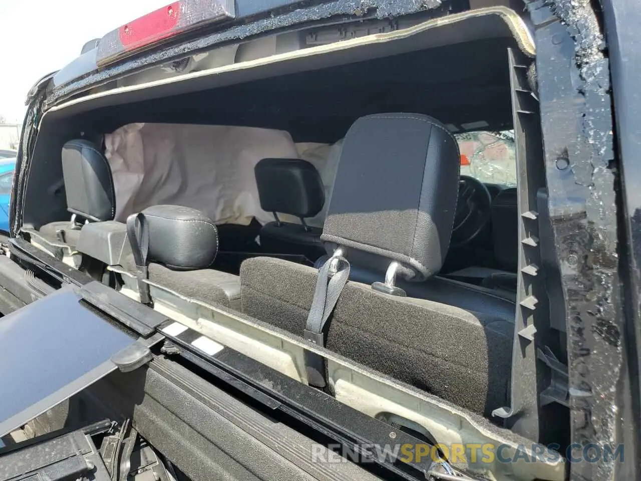 10 Photograph of a damaged car 1FTFW1E85PFA74387 FORD F-150 2023