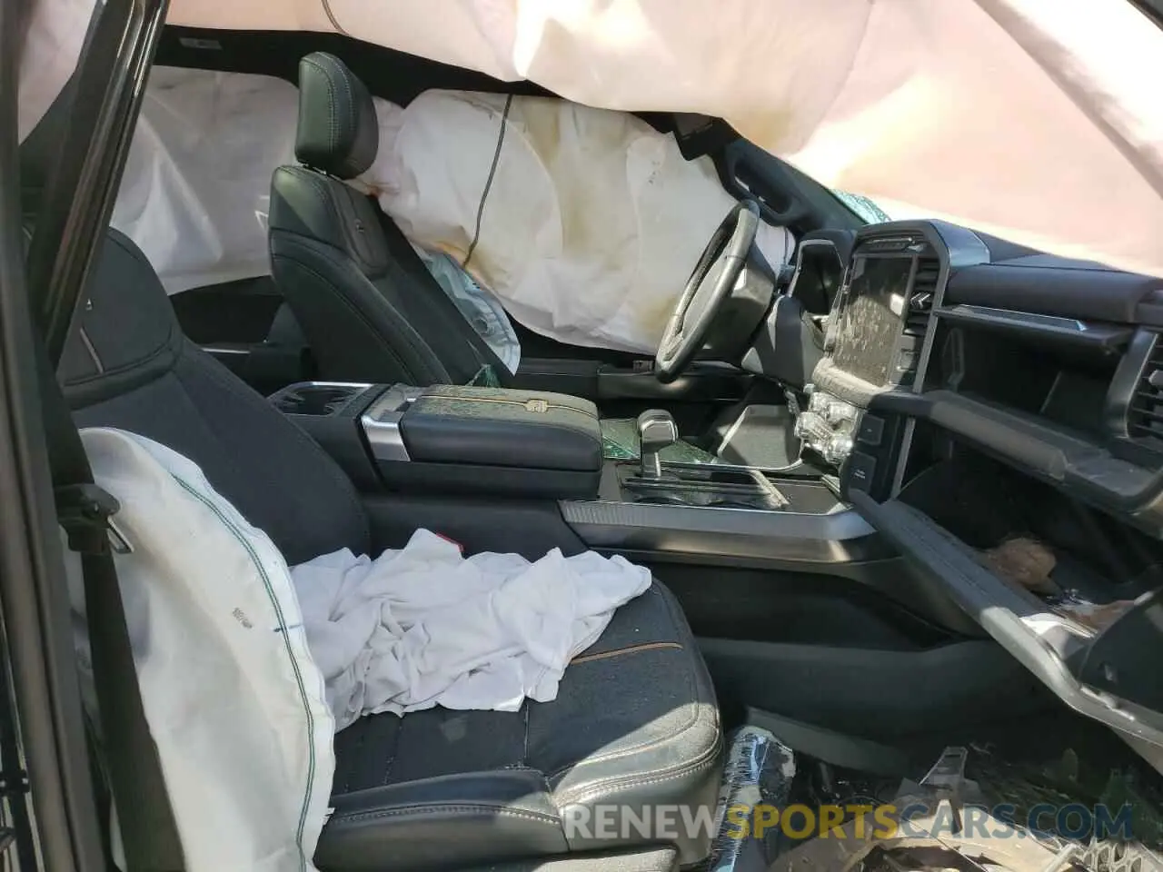 7 Photograph of a damaged car 1FTFW1E87PFC23401 FORD F-150 2023