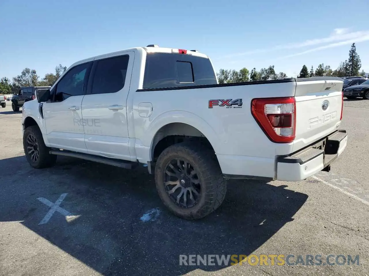 2 Фотография поврежденного автомобиля 1FTFW1E88PFA47488 FORD F-150 2023