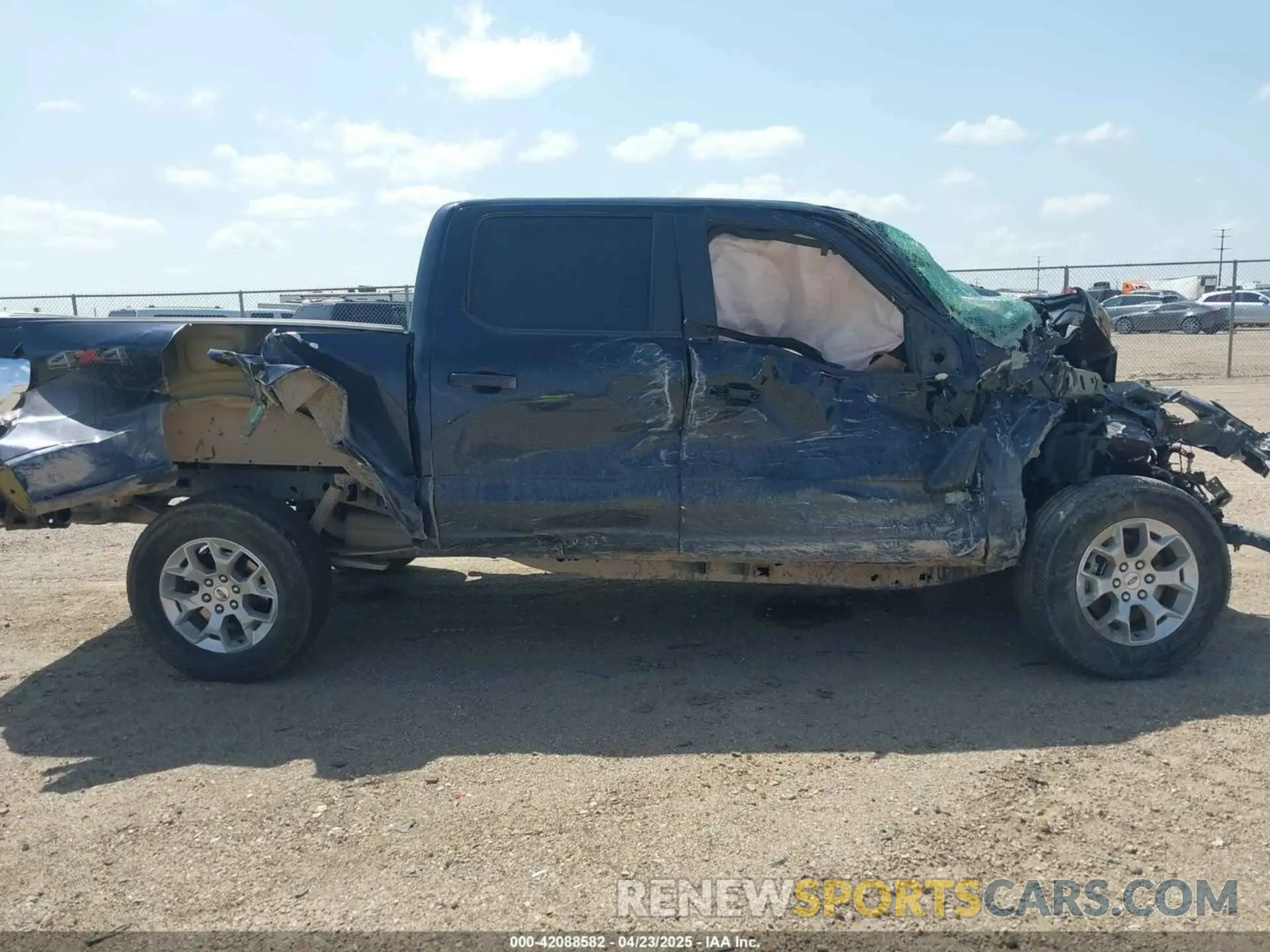13 Фотография поврежденного автомобиля 1FTFW1E88PKE15451 FORD F-150 2023