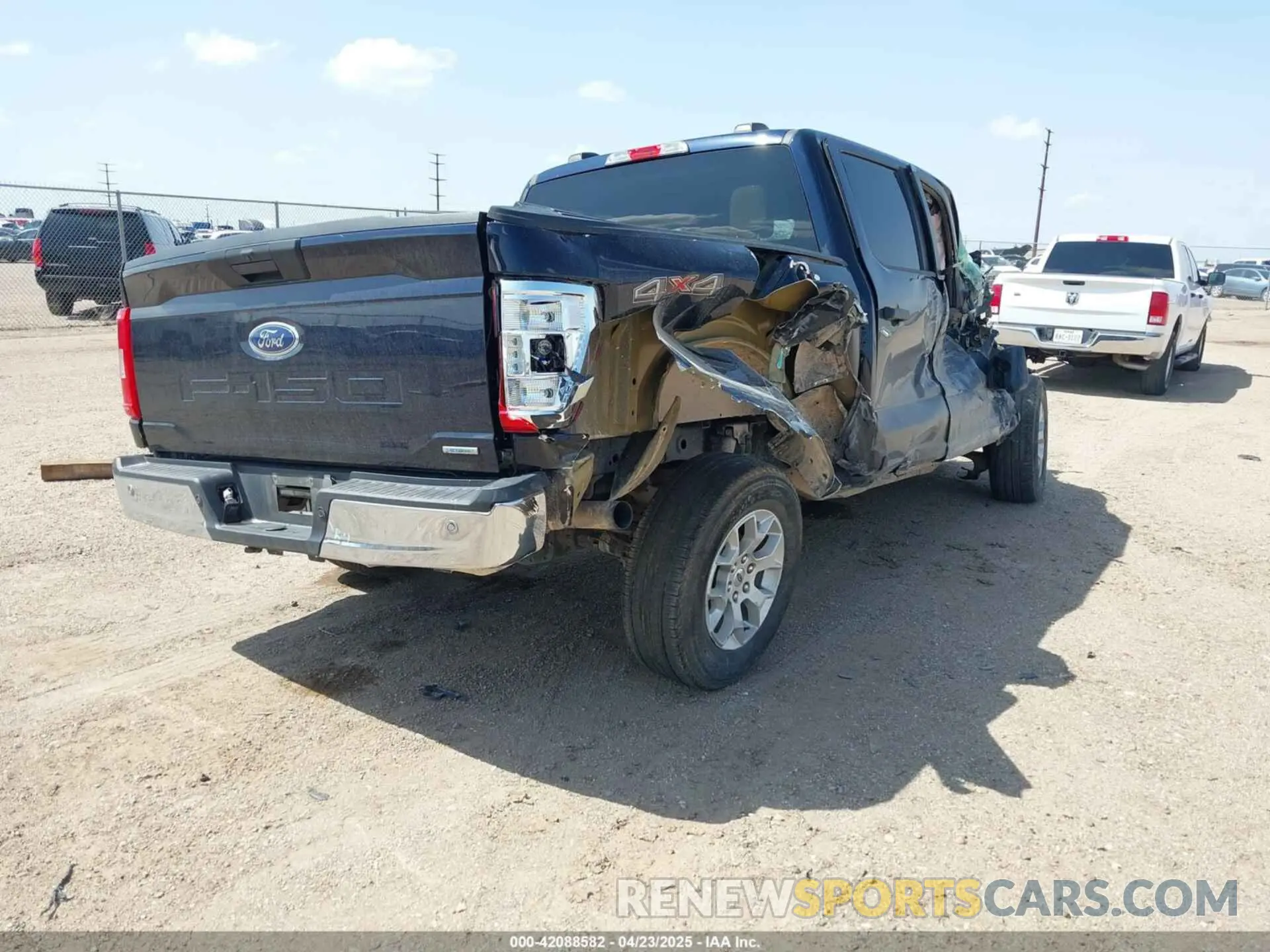 4 Фотография поврежденного автомобиля 1FTFW1E88PKE15451 FORD F-150 2023