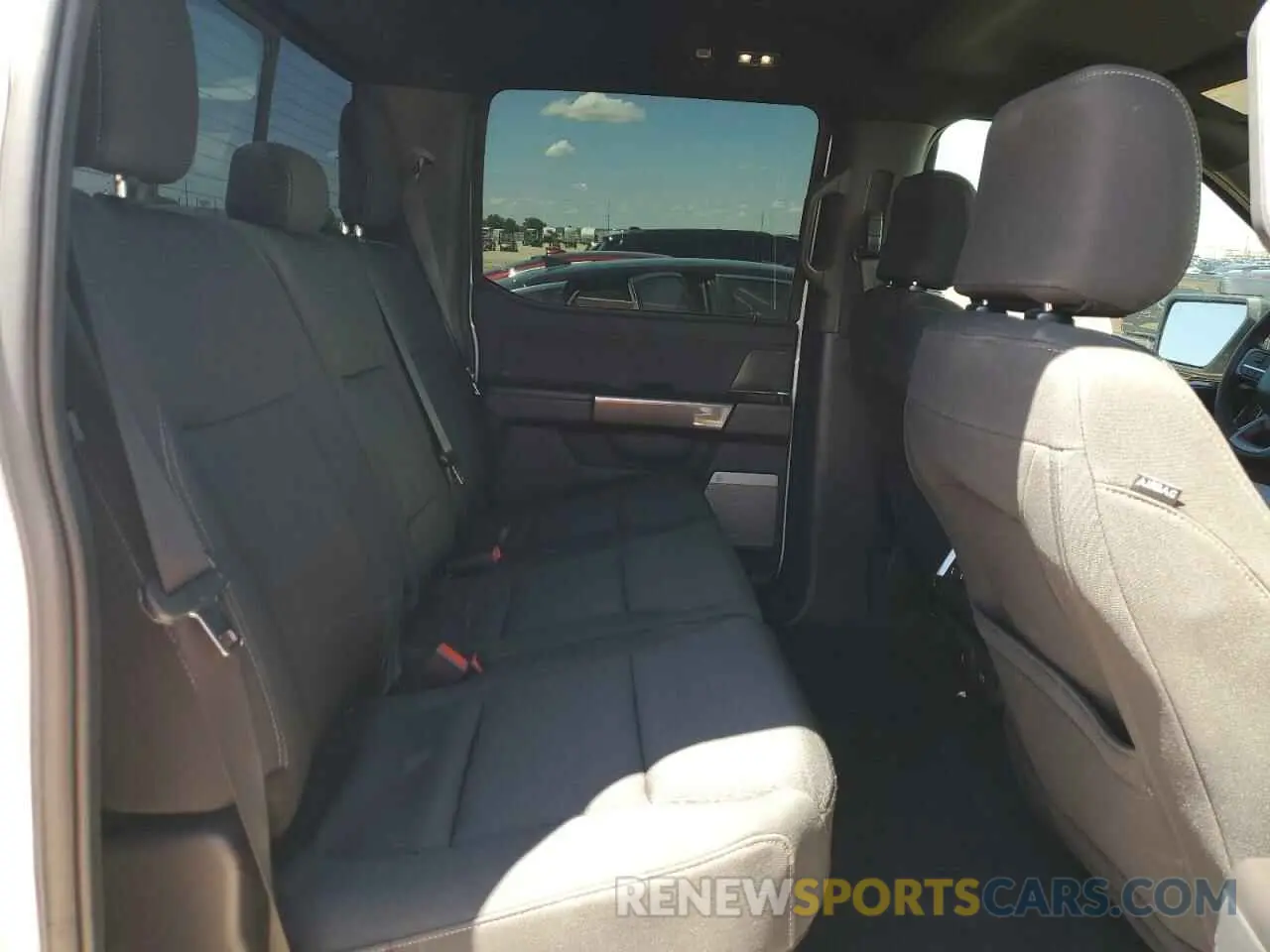 10 Photograph of a damaged car 1FTFW1E89PFD16761 FORD F-150 2023