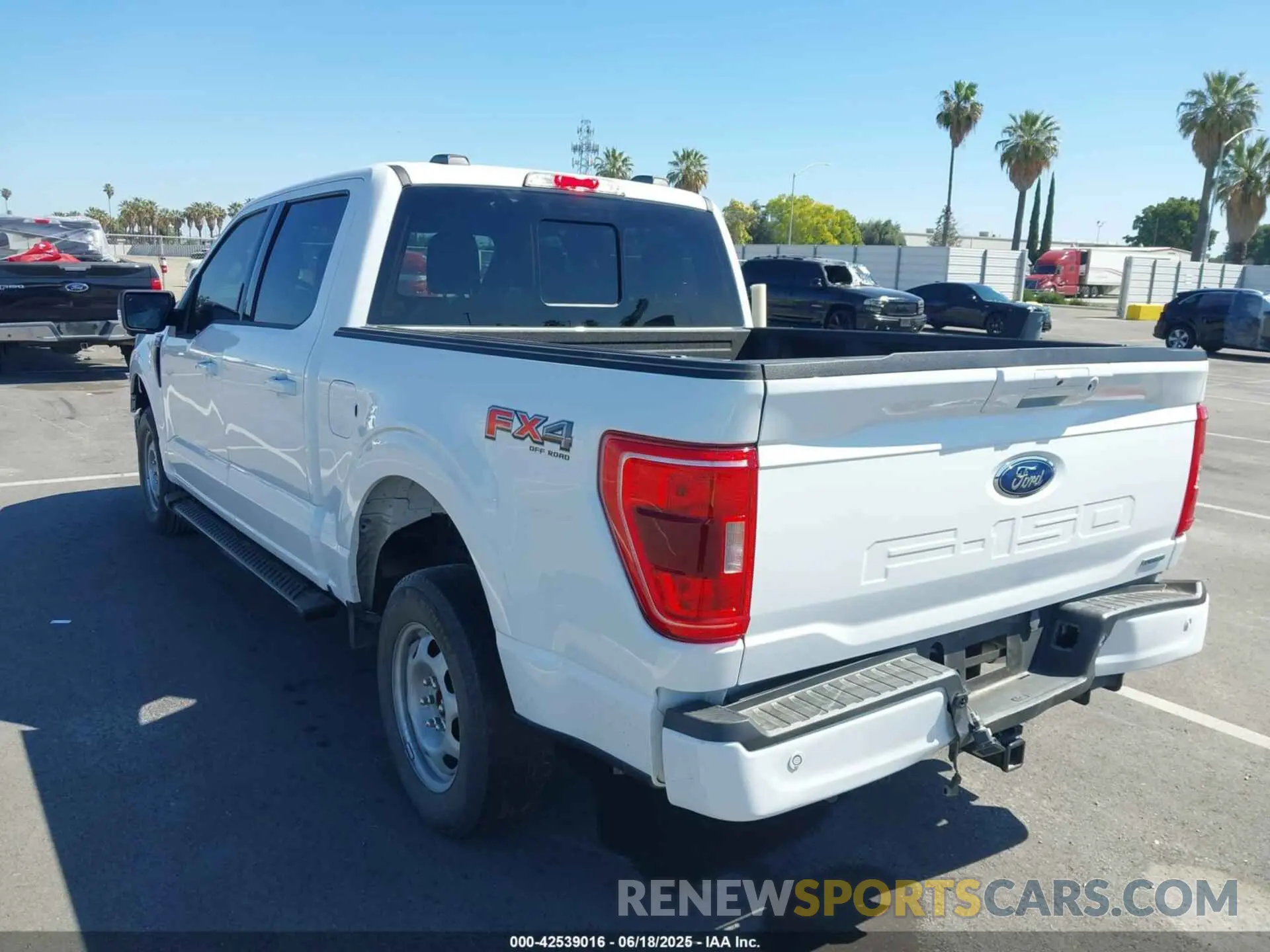 3 Фотография поврежденного автомобиля 1FTFW1E89PKF89626 FORD F-150 2023