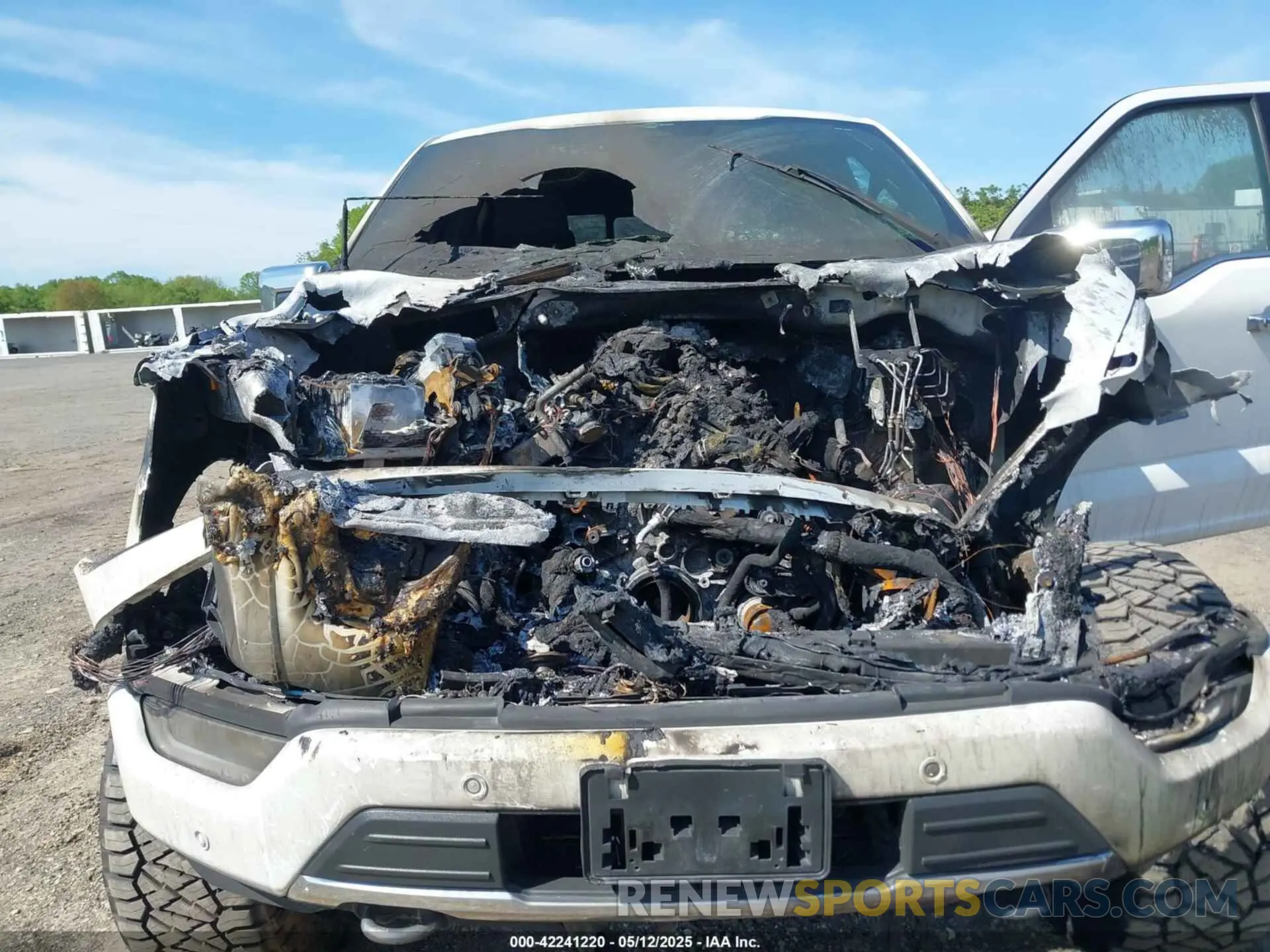 10 Photograph of a damaged car 1FTFW1ED6PFA66506 FORD F-150 2023