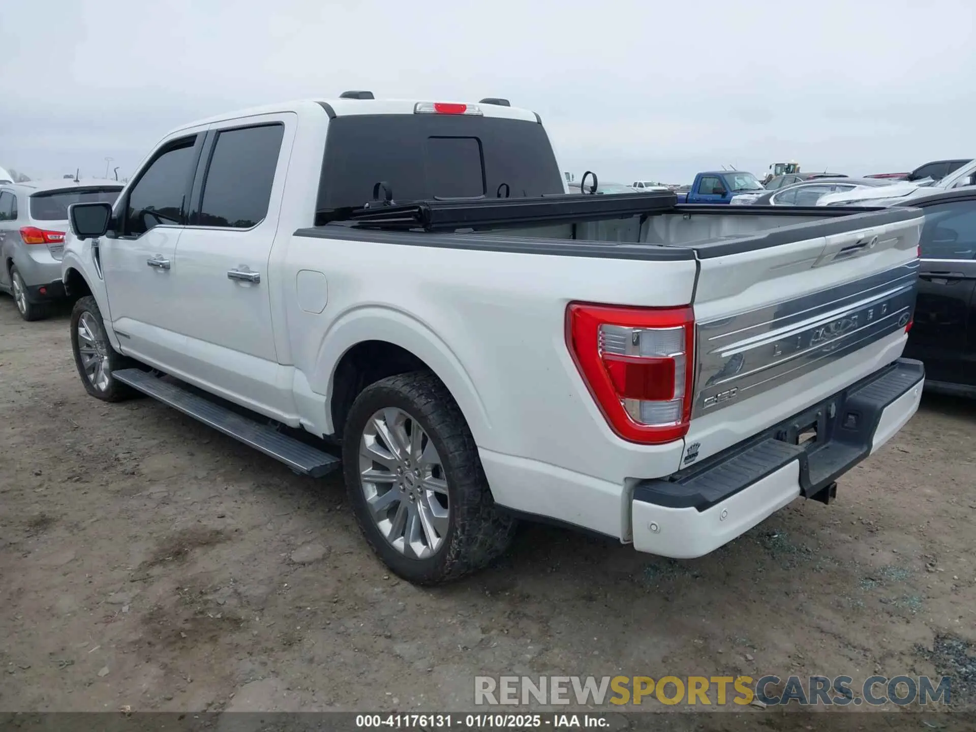 3 Photograph of a damaged car 1FTFW1ED6PFB44282 FORD F-150 2023