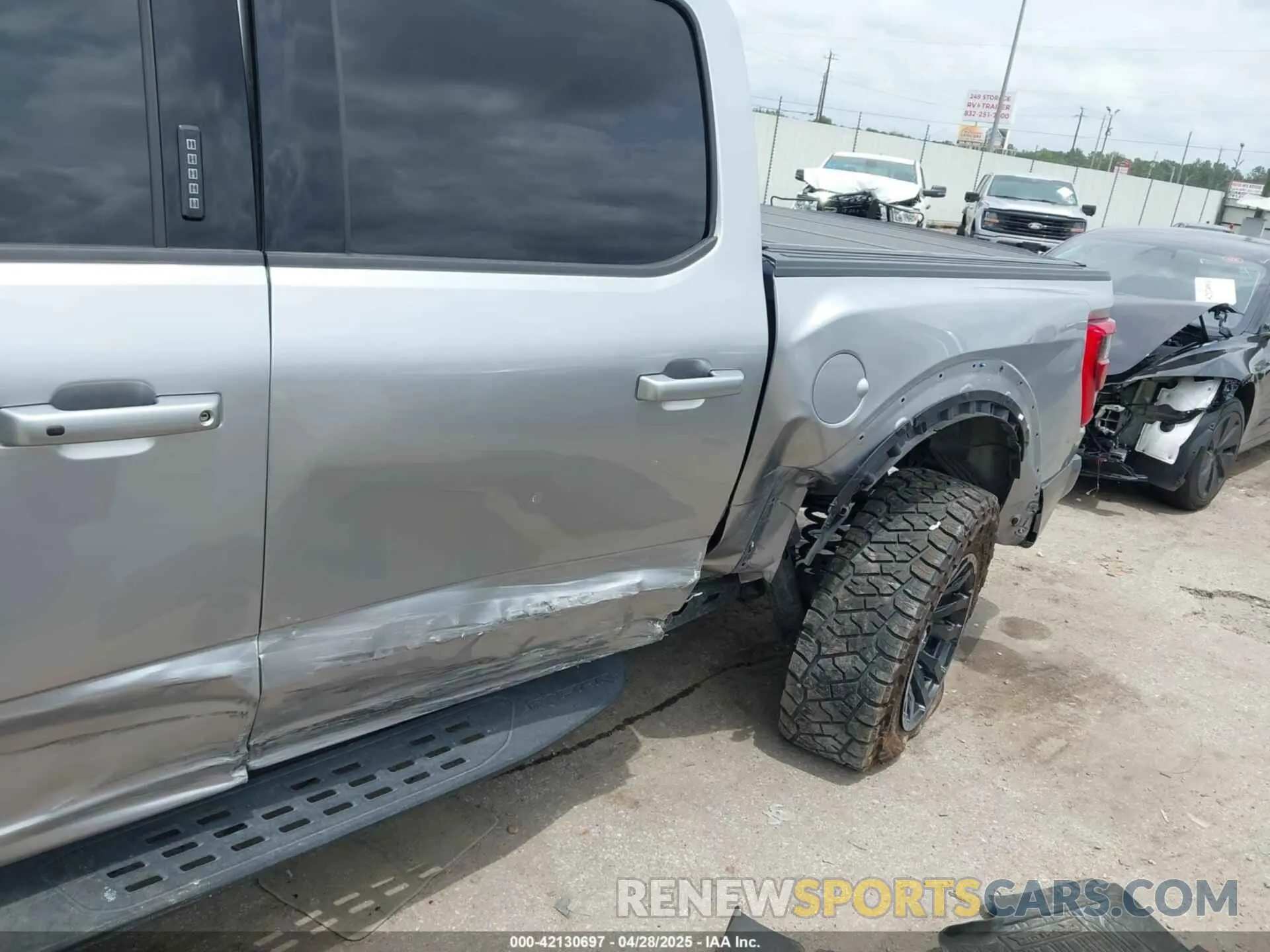 6 Photograph of a damaged car 1FTFW1RG6PFA13311 FORD F-150 2023