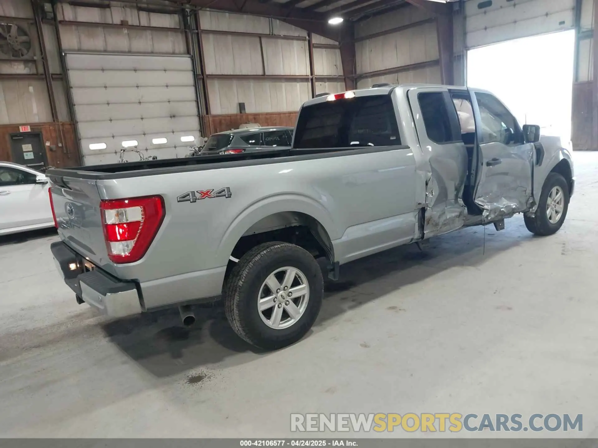 4 Фотография поврежденного автомобиля 1FTFX1E54PKD43389 FORD F-150 2023