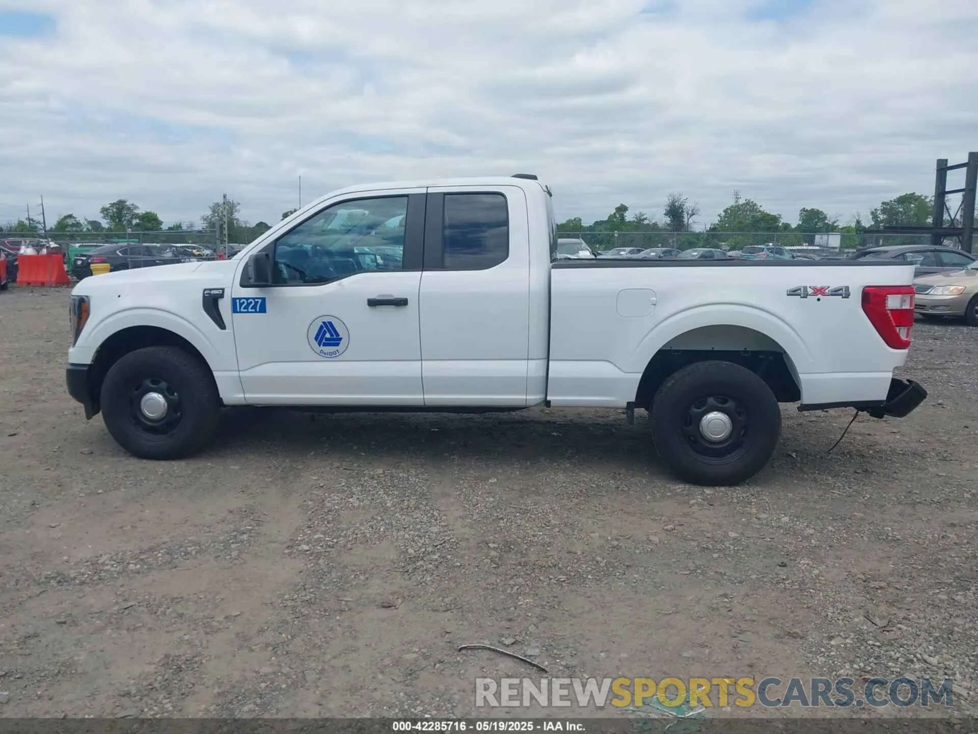15 Photograph of a damaged car 1FTFX1E87PKF79125 FORD F-150 2023
