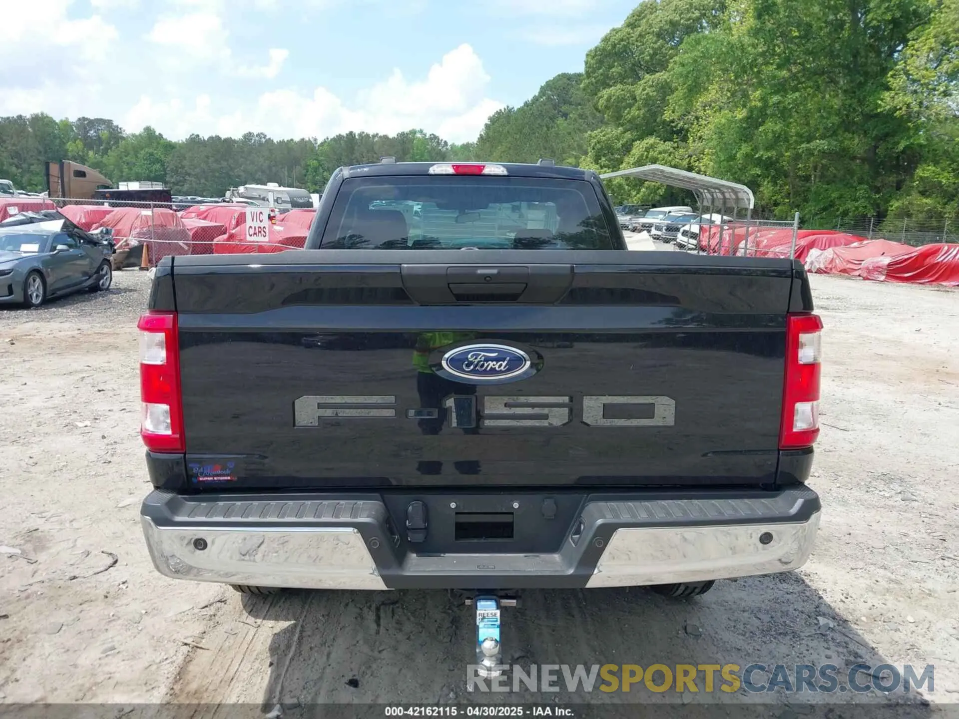 16 Photograph of a damaged car 1FTMF1C58PKF26310 FORD F-150 2023