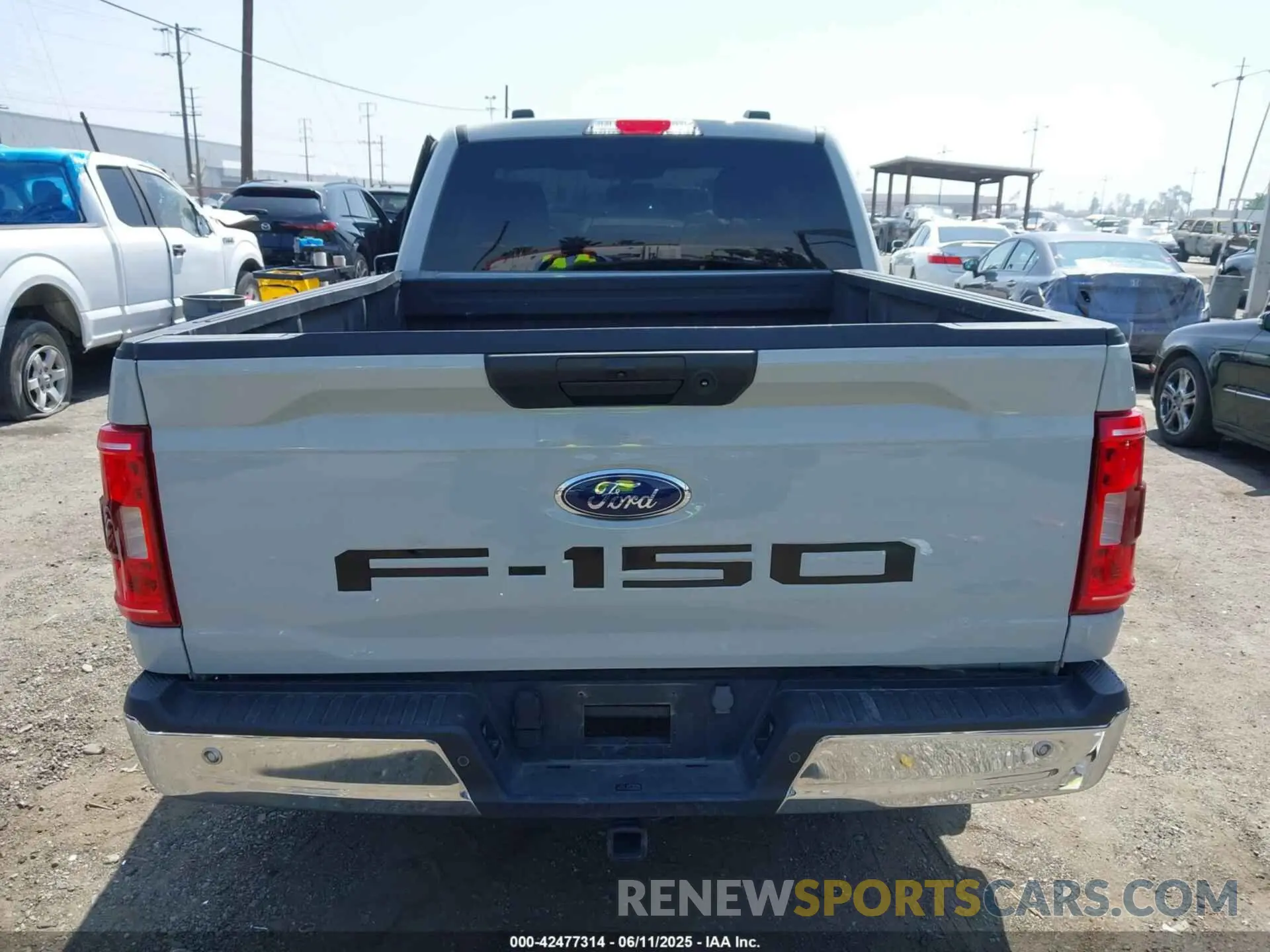 16 Photograph of a damaged car 1FTMF1C5XPKF07161 FORD F-150 2023