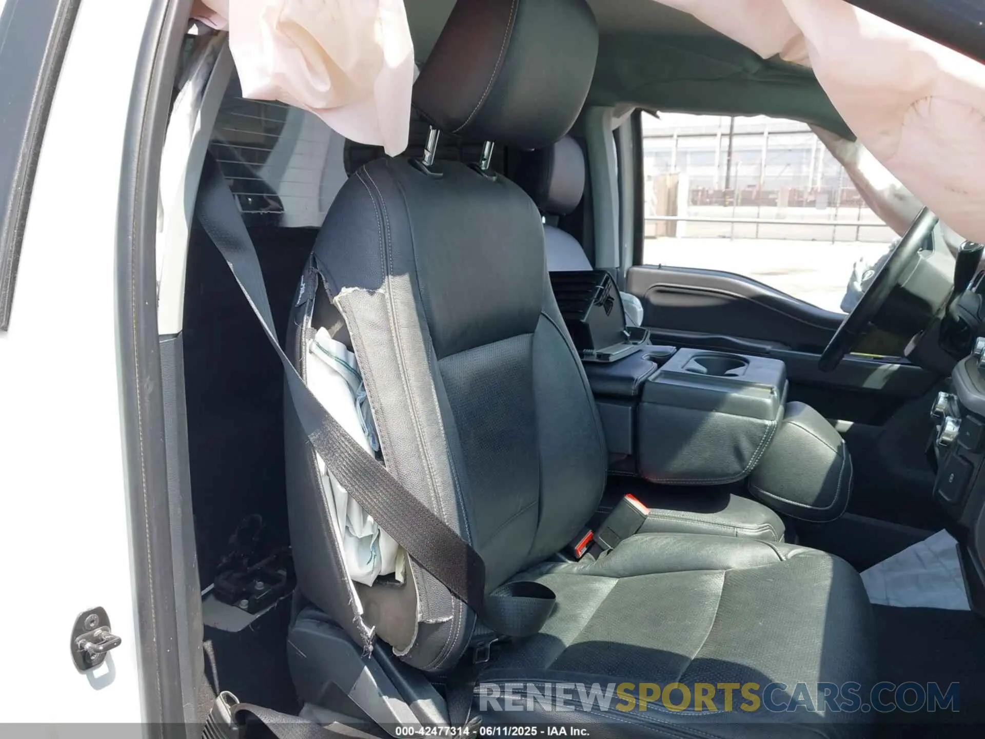 8 Photograph of a damaged car 1FTMF1C5XPKF07161 FORD F-150 2023