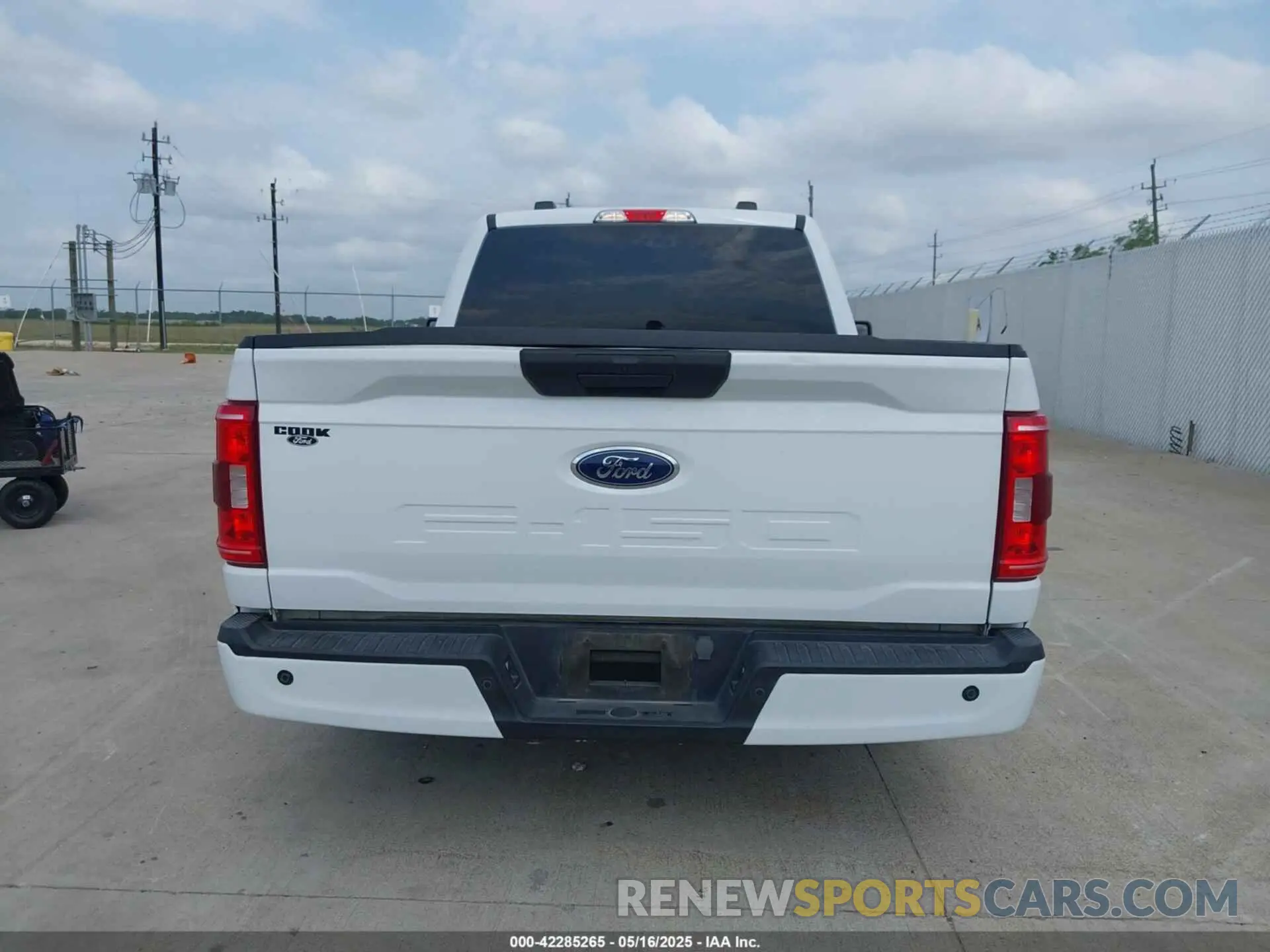 16 Фотография поврежденного автомобиля 1FTMF1E59PKE06061 FORD F-150 2023
