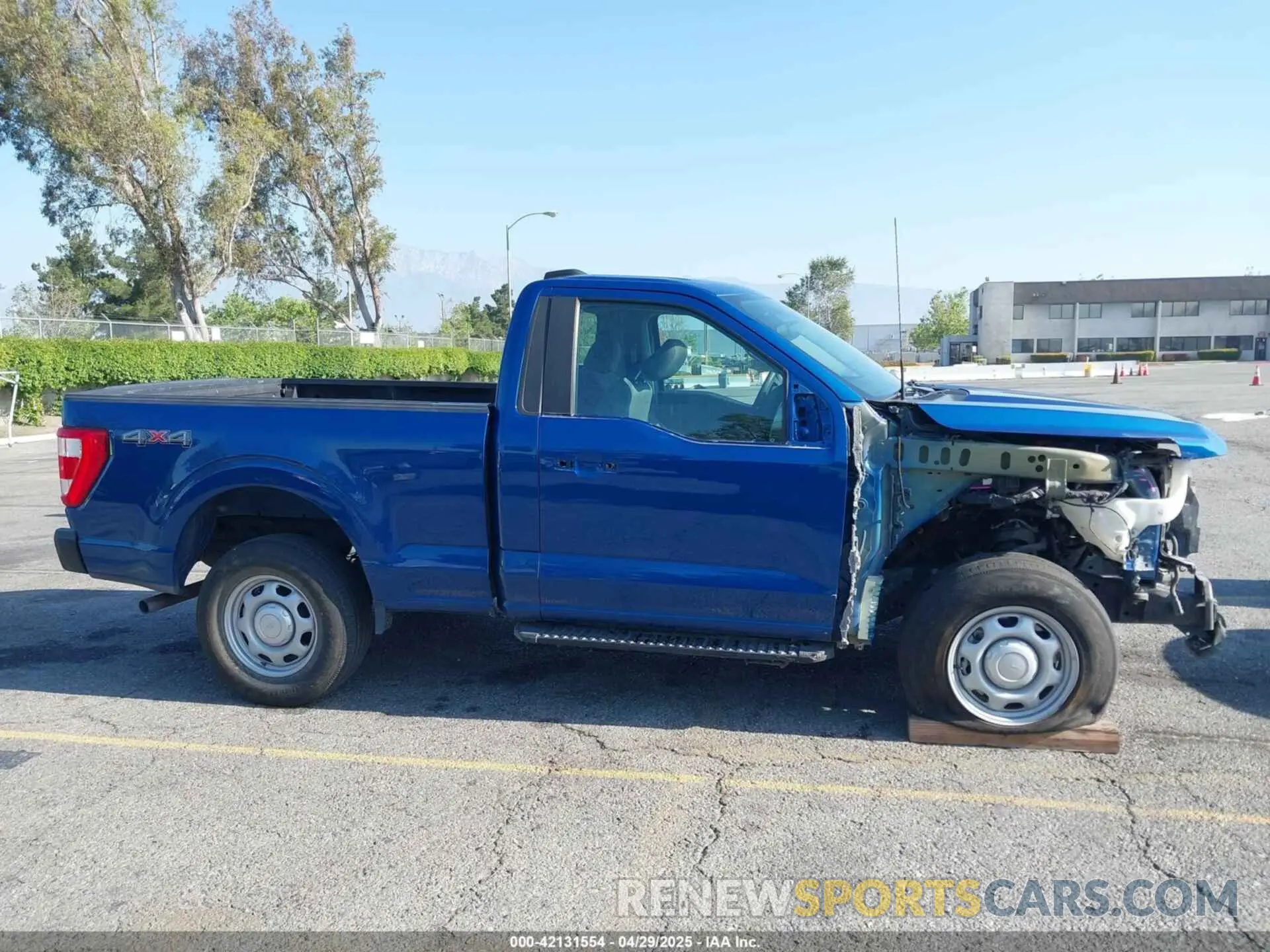 14 Фотография поврежденного автомобиля 1FTMF1EB2PKD35288 FORD F-150 2023