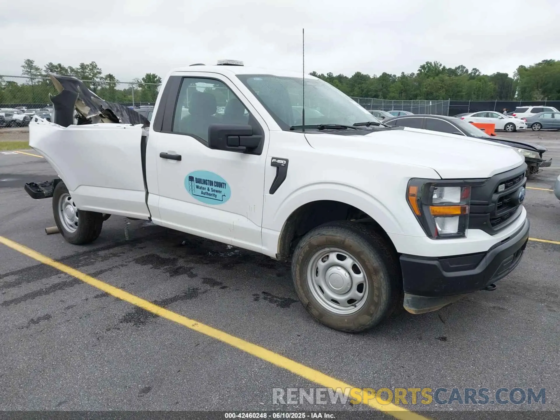 1 Фотография поврежденного автомобиля 1FTNF1E81PKF32204 FORD F-150 2023
