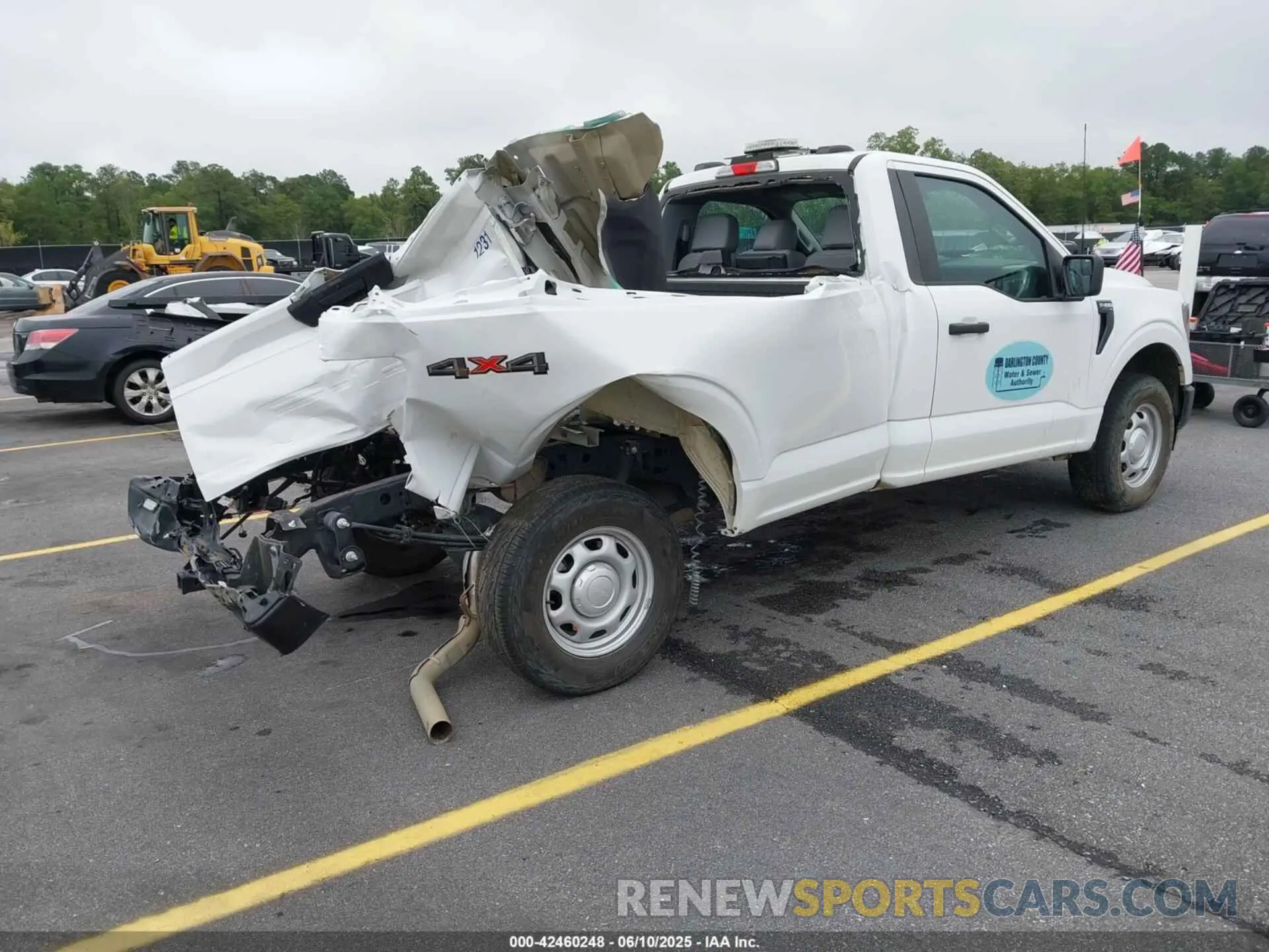 4 Фотография поврежденного автомобиля 1FTNF1E81PKF32204 FORD F-150 2023