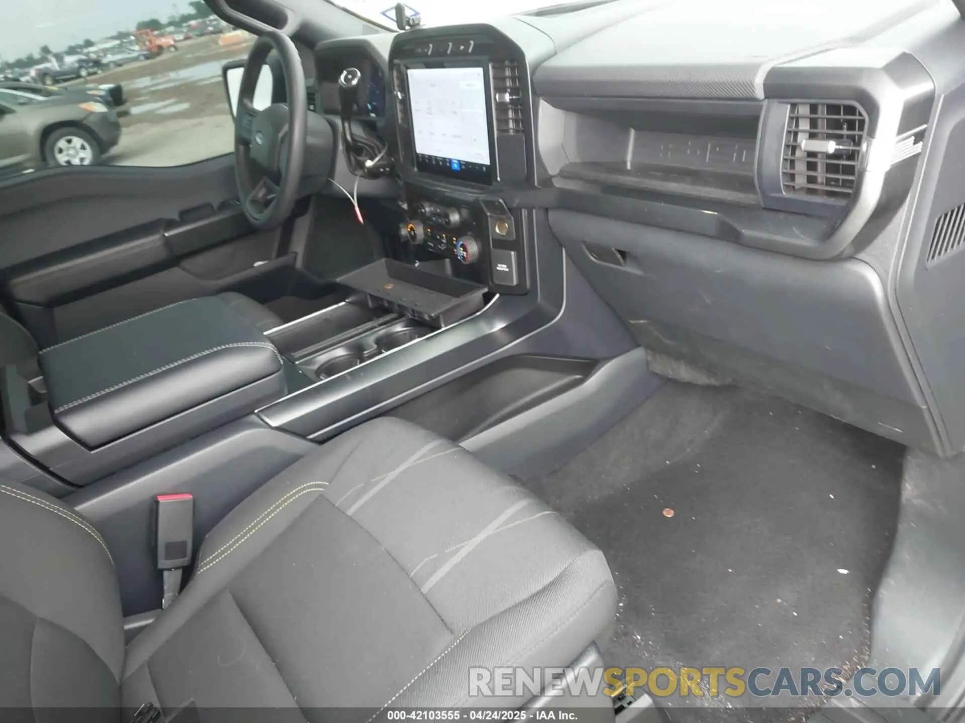 5 Photograph of a damaged car 1FTEW2K55RKE42587 FORD F-150 2024