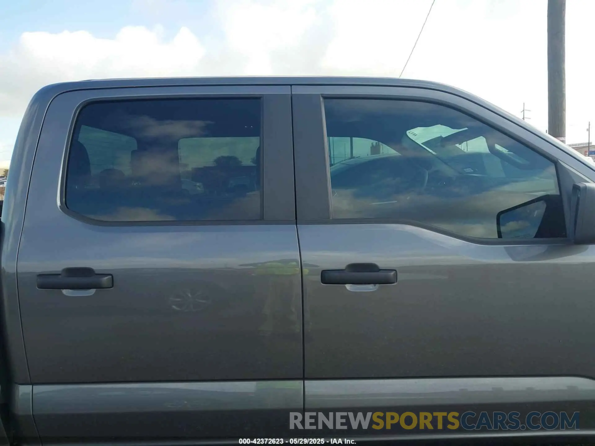 14 Photograph of a damaged car 1FTEW2KP6RKD54021 FORD F-150 2024