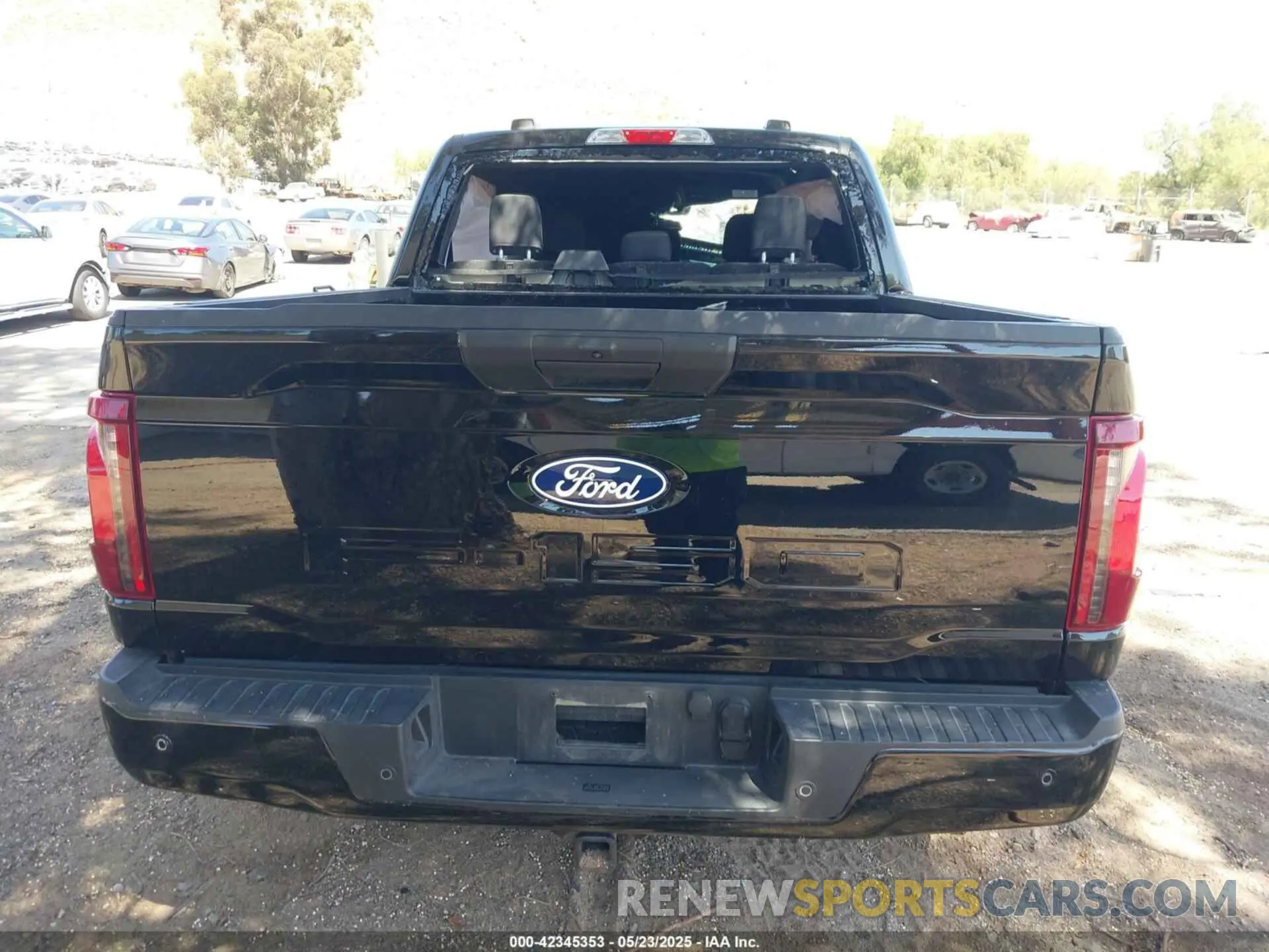 16 Photograph of a damaged car 1FTEW2KP7RKE33648 FORD F-150 2024