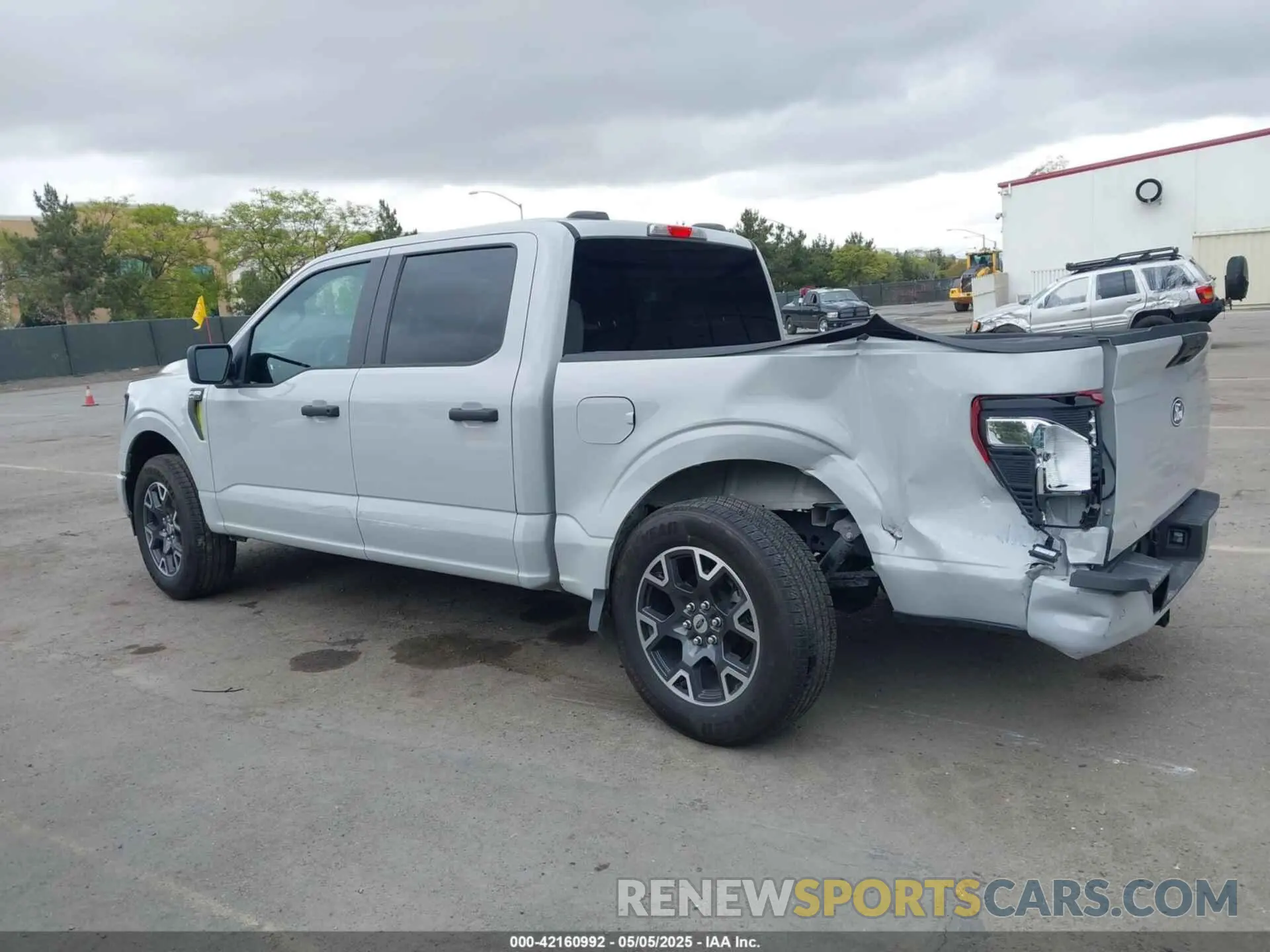 14 Фотография поврежденного автомобиля 1FTEW2KPXRKD46102 FORD F-150 2024
