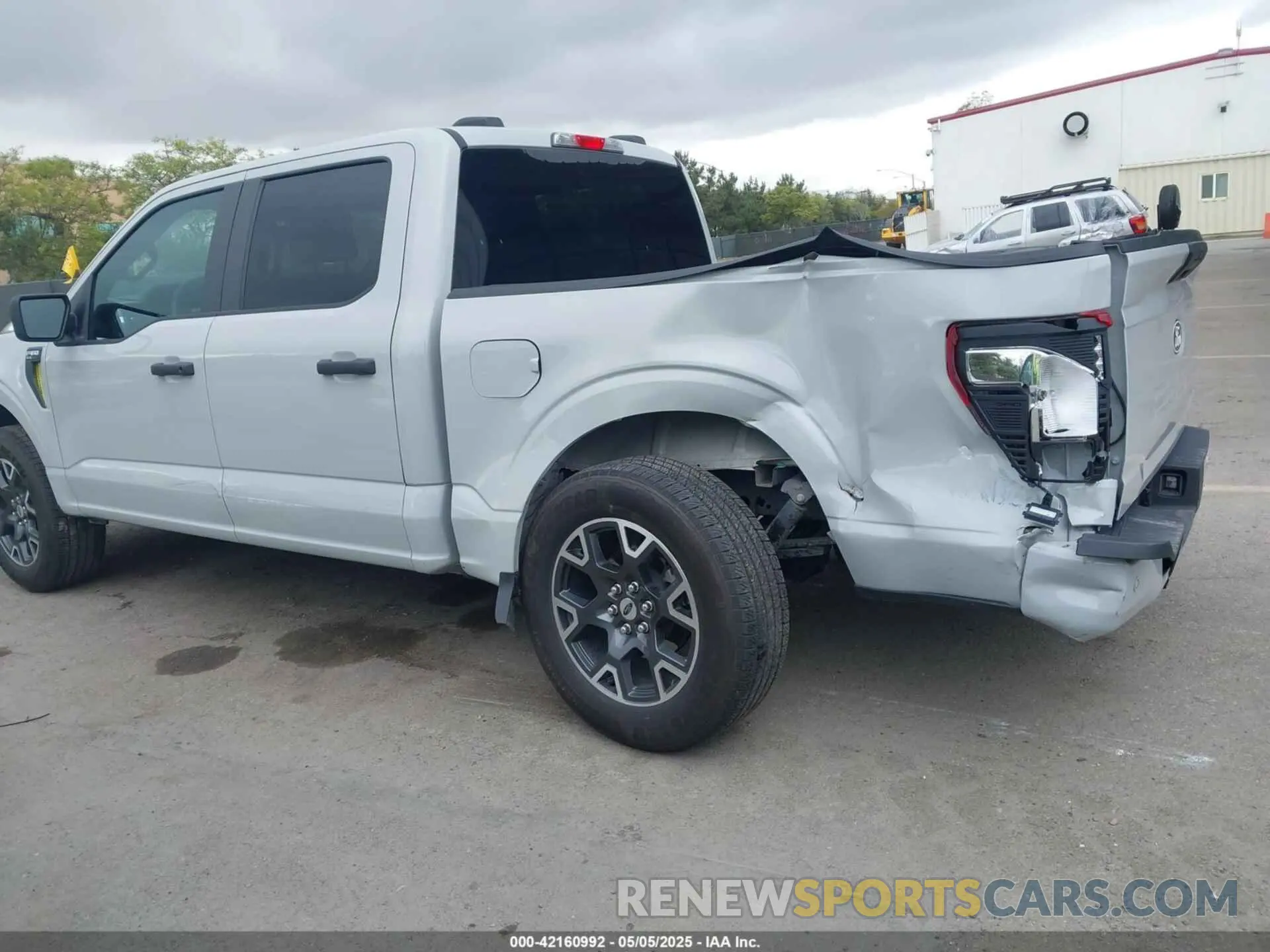6 Фотография поврежденного автомобиля 1FTEW2KPXRKD46102 FORD F-150 2024