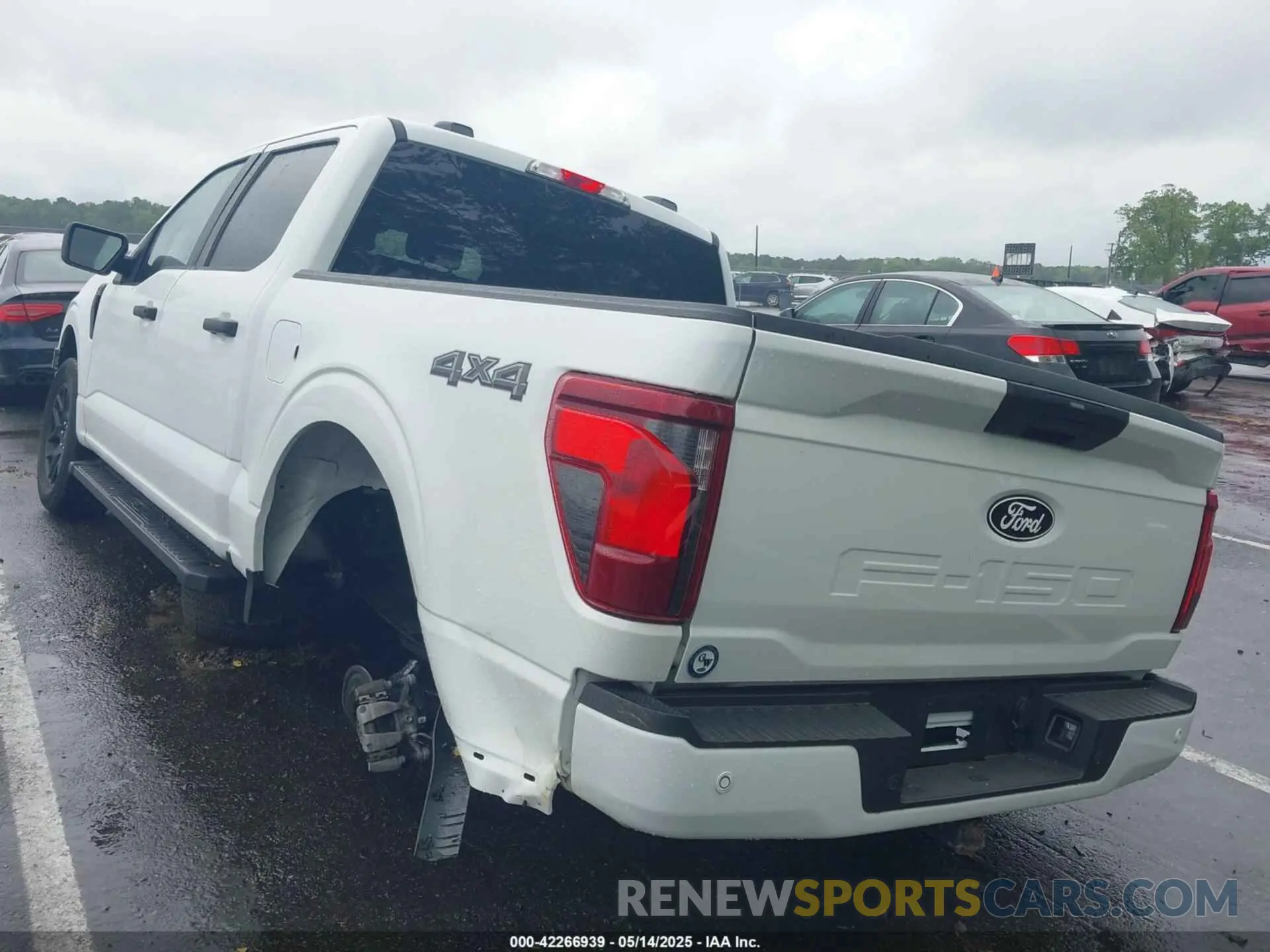 3 Photograph of a damaged car 1FTEW2LP0RKF41558 FORD F-150 2024