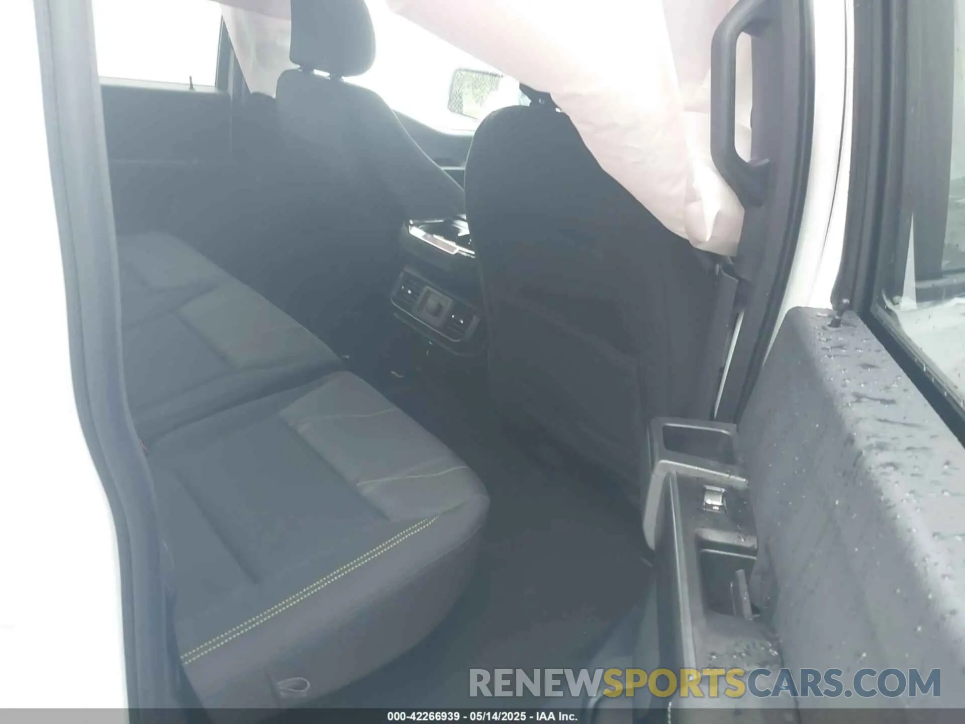 8 Photograph of a damaged car 1FTEW2LP0RKF41558 FORD F-150 2024