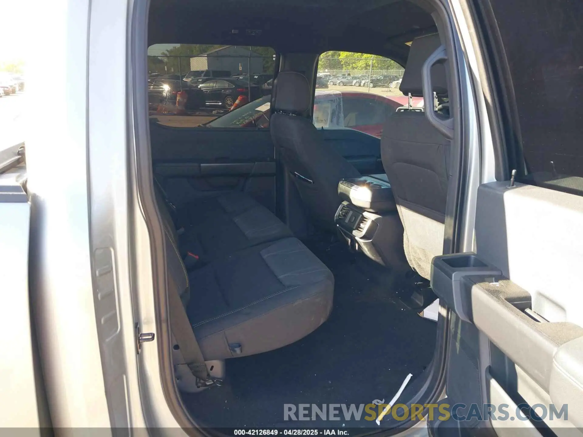 8 Фотография поврежденного автомобиля 1FTEW2LP3RKD57294 FORD F-150 2024