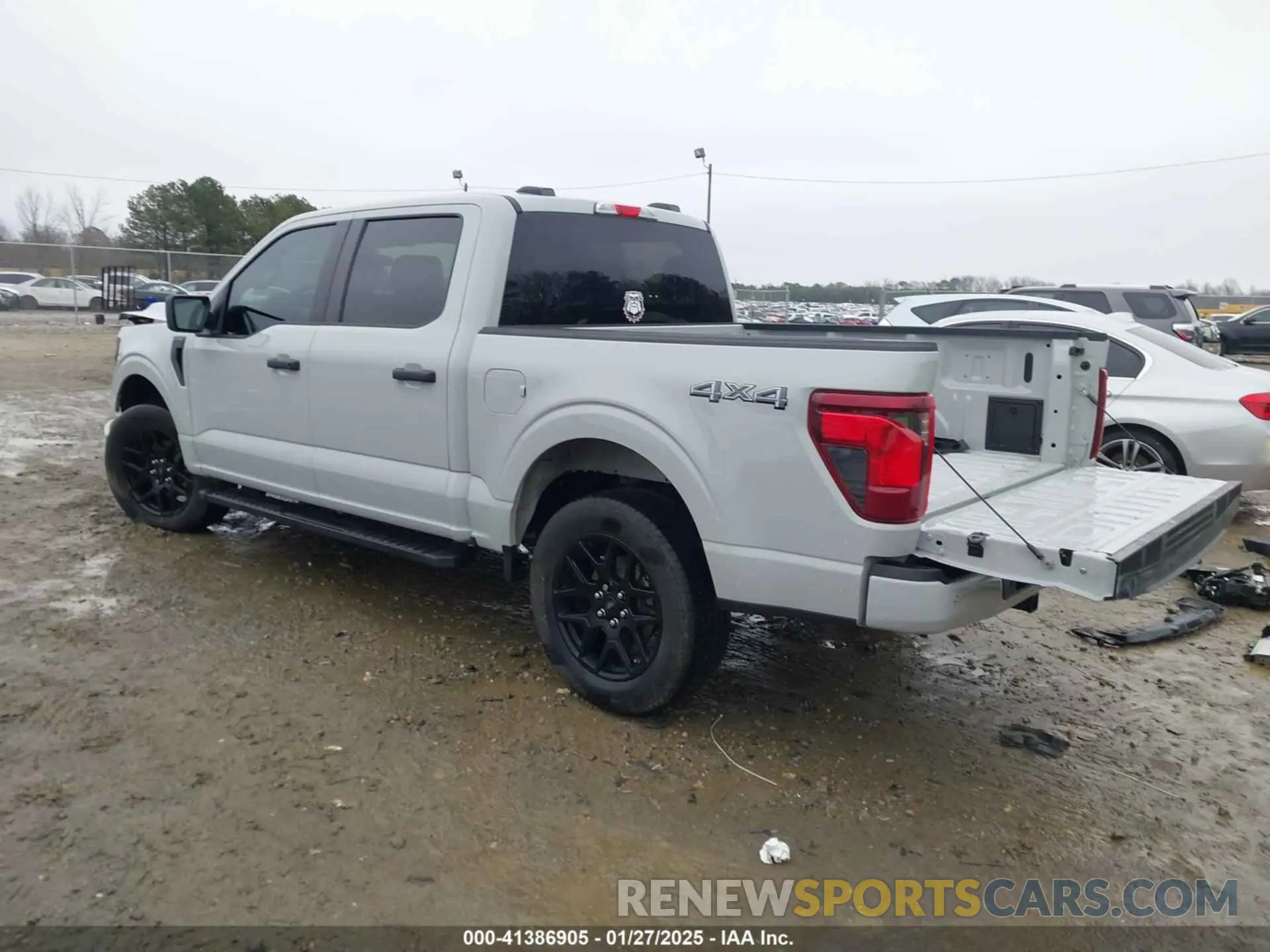 3 Photograph of a damaged car 1FTEW2LP3RKE10284 FORD F-150 2024