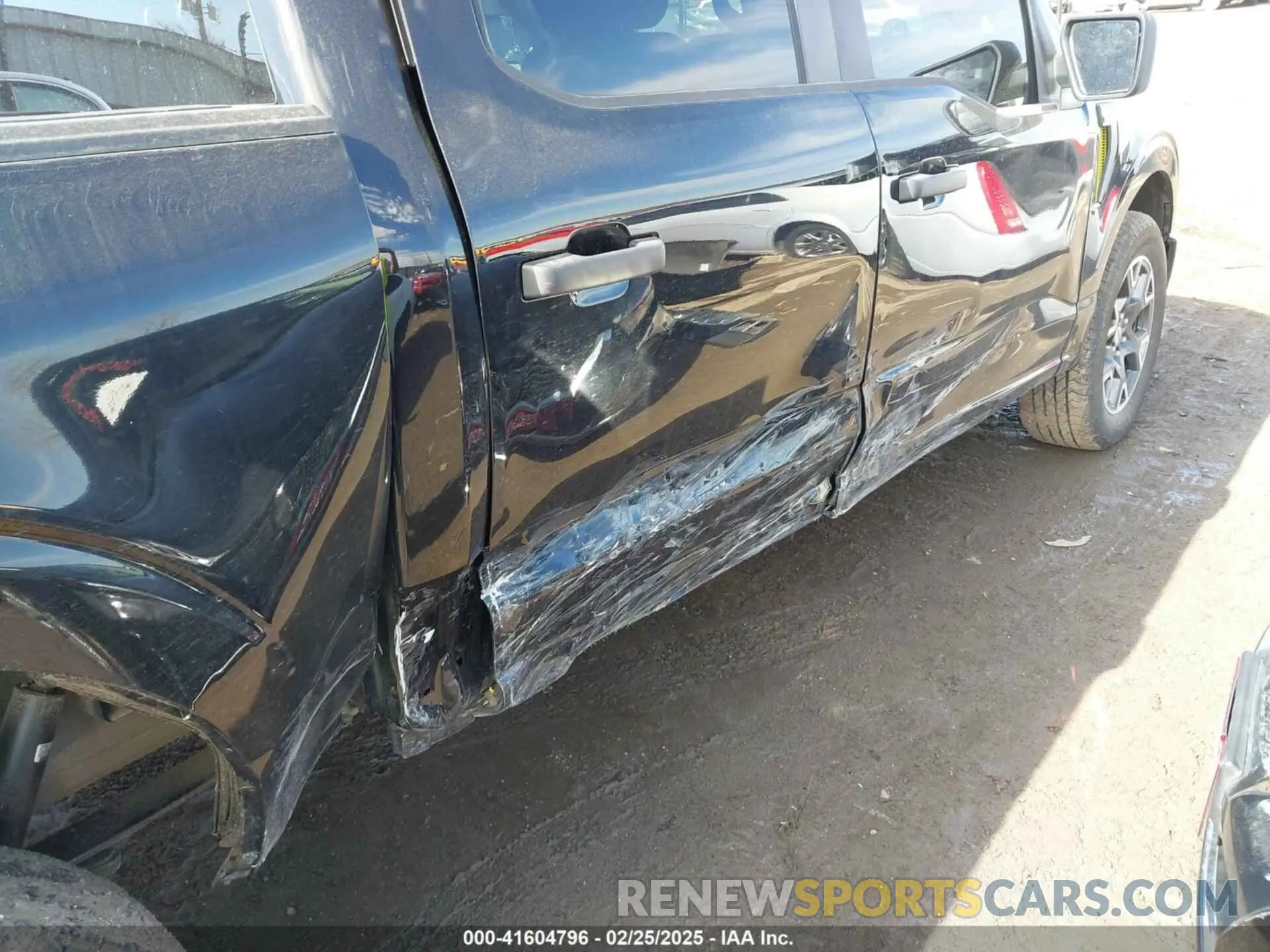 6 Photograph of a damaged car 1FTEW2LP4RKE73748 FORD F-150 2024