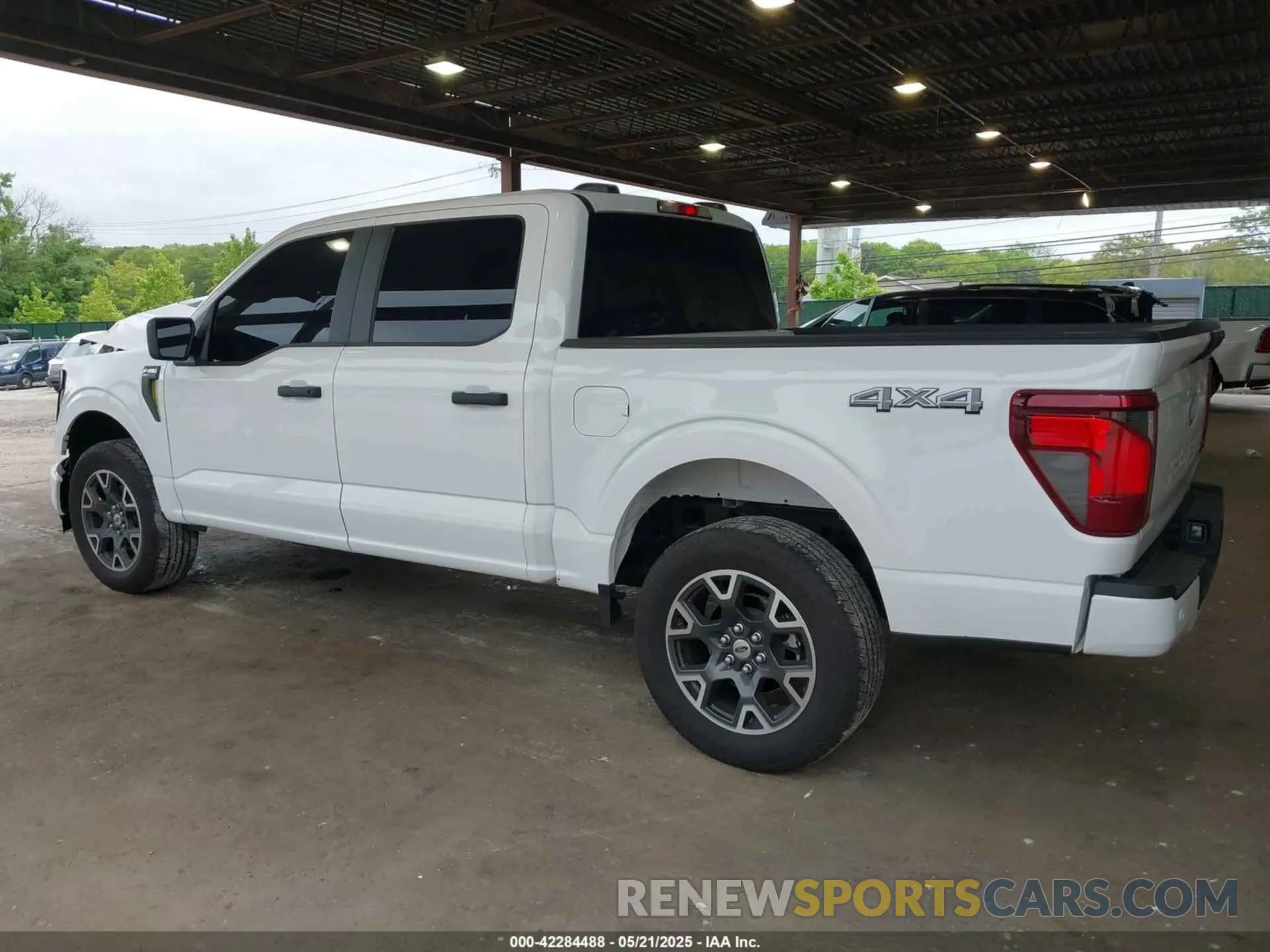 3 Photograph of a damaged car 1FTEW2LP9RKF16755 FORD F-150 2024