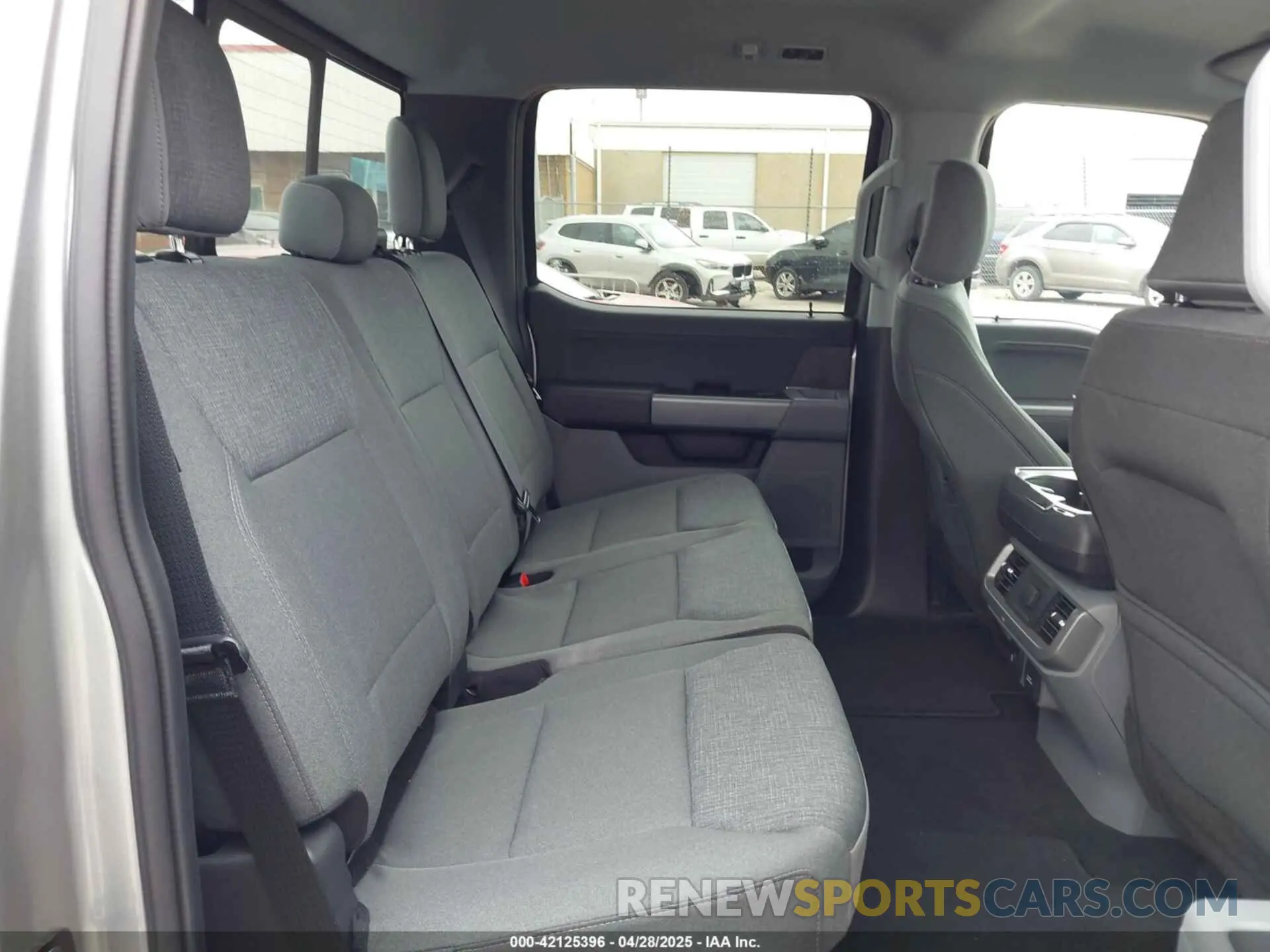 8 Фотография поврежденного автомобиля 1FTEW3KP7RFA12477 FORD F-150 2024