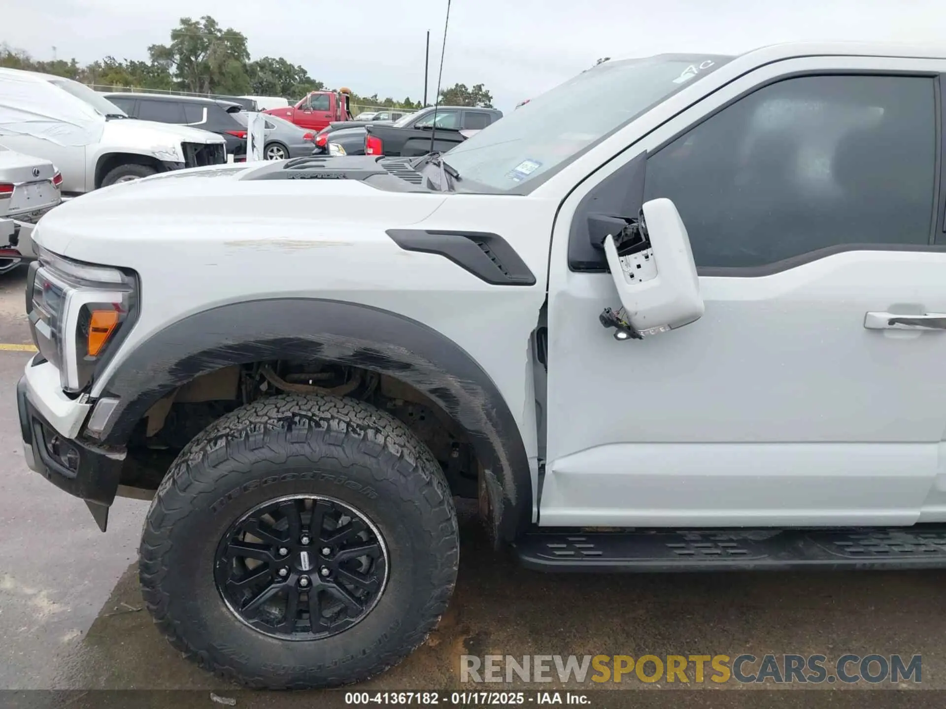 17 Photograph of a damaged car 1FTFW1RG4RFC15342 FORD F-150 2024