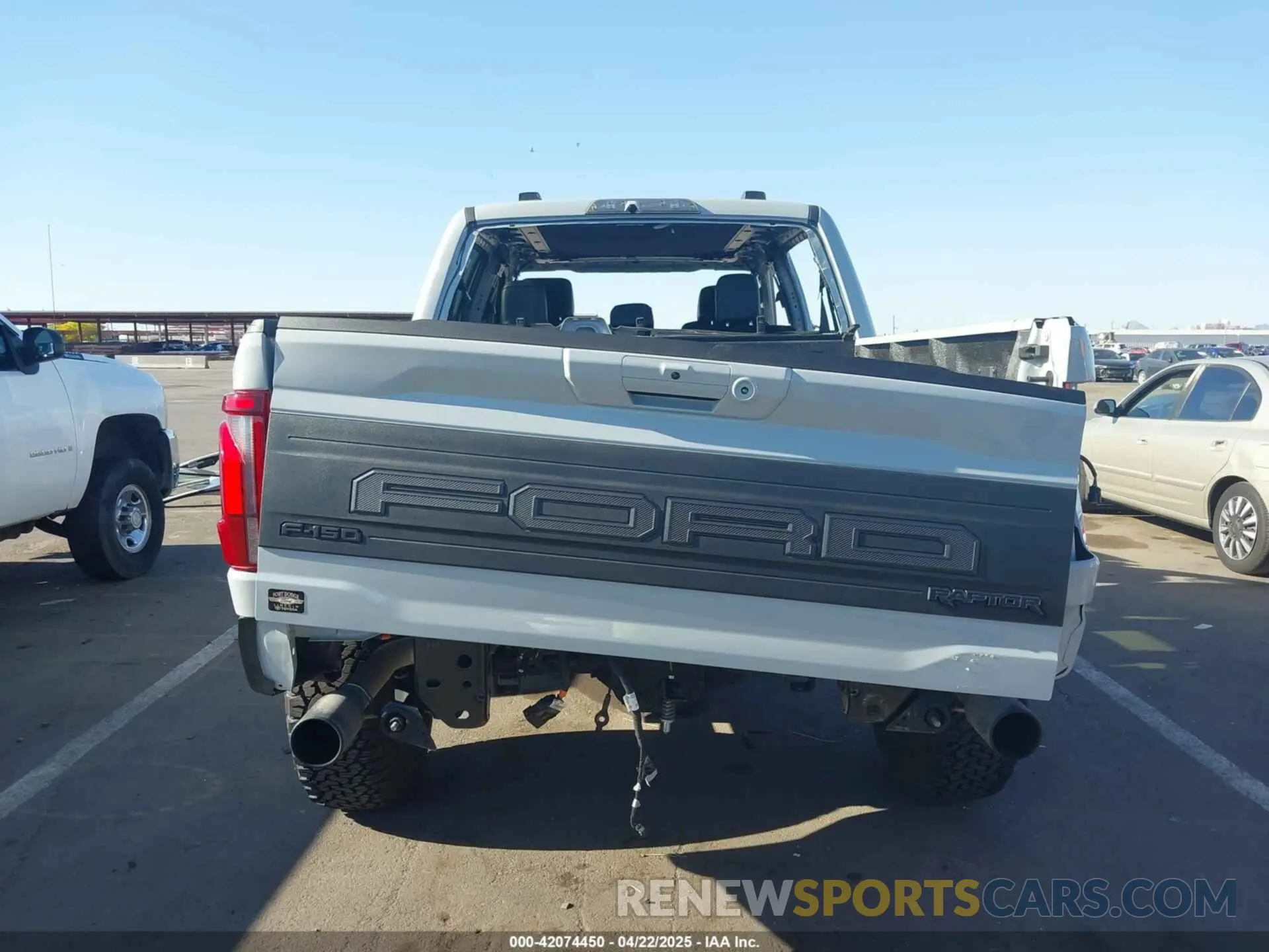 16 Photograph of a damaged car 1FTFW1RG9RFB80829 FORD F-150 2024