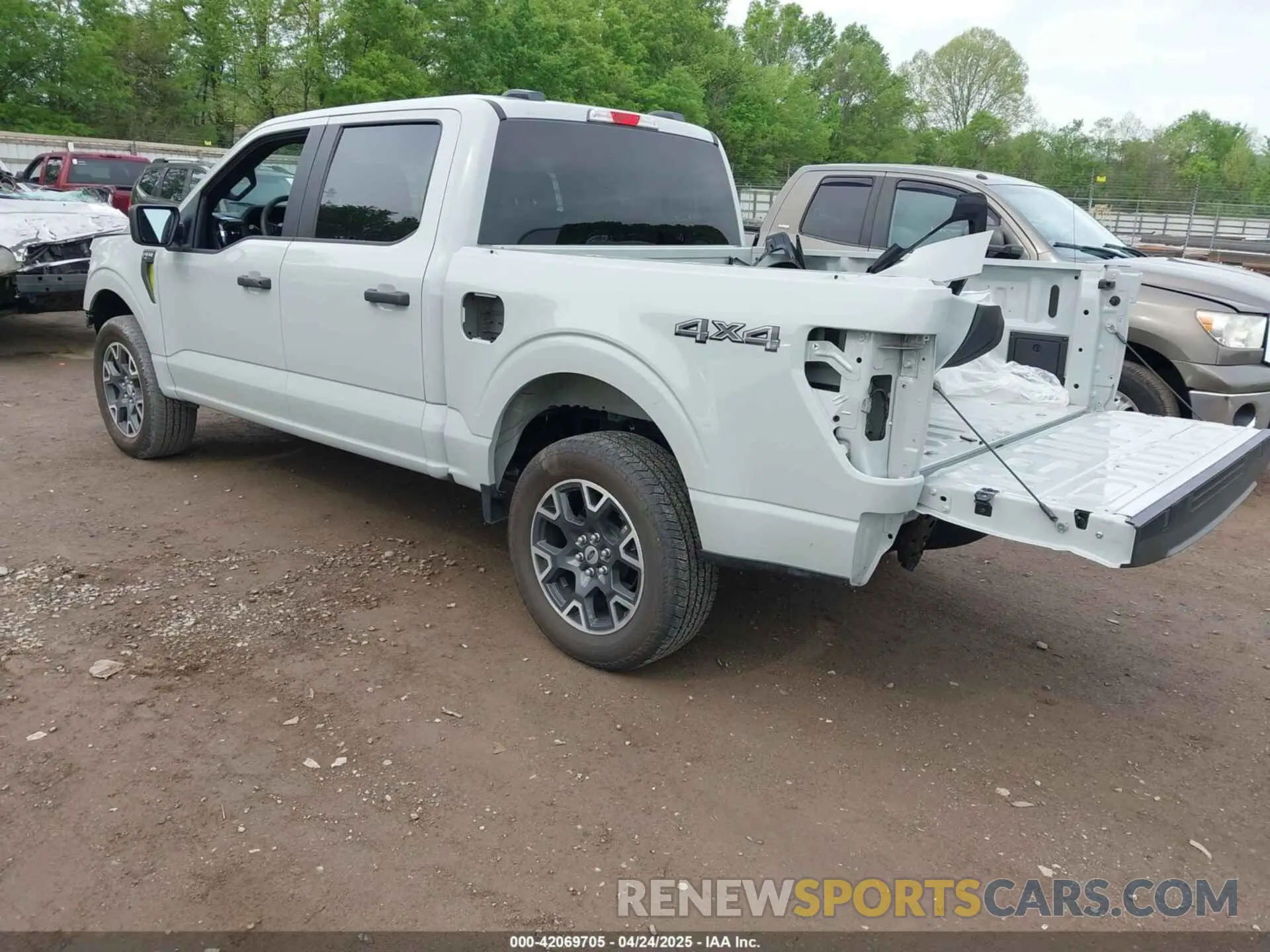 3 Фотография поврежденного автомобиля 1FTFW2L55RKD98710 FORD F-150 2024