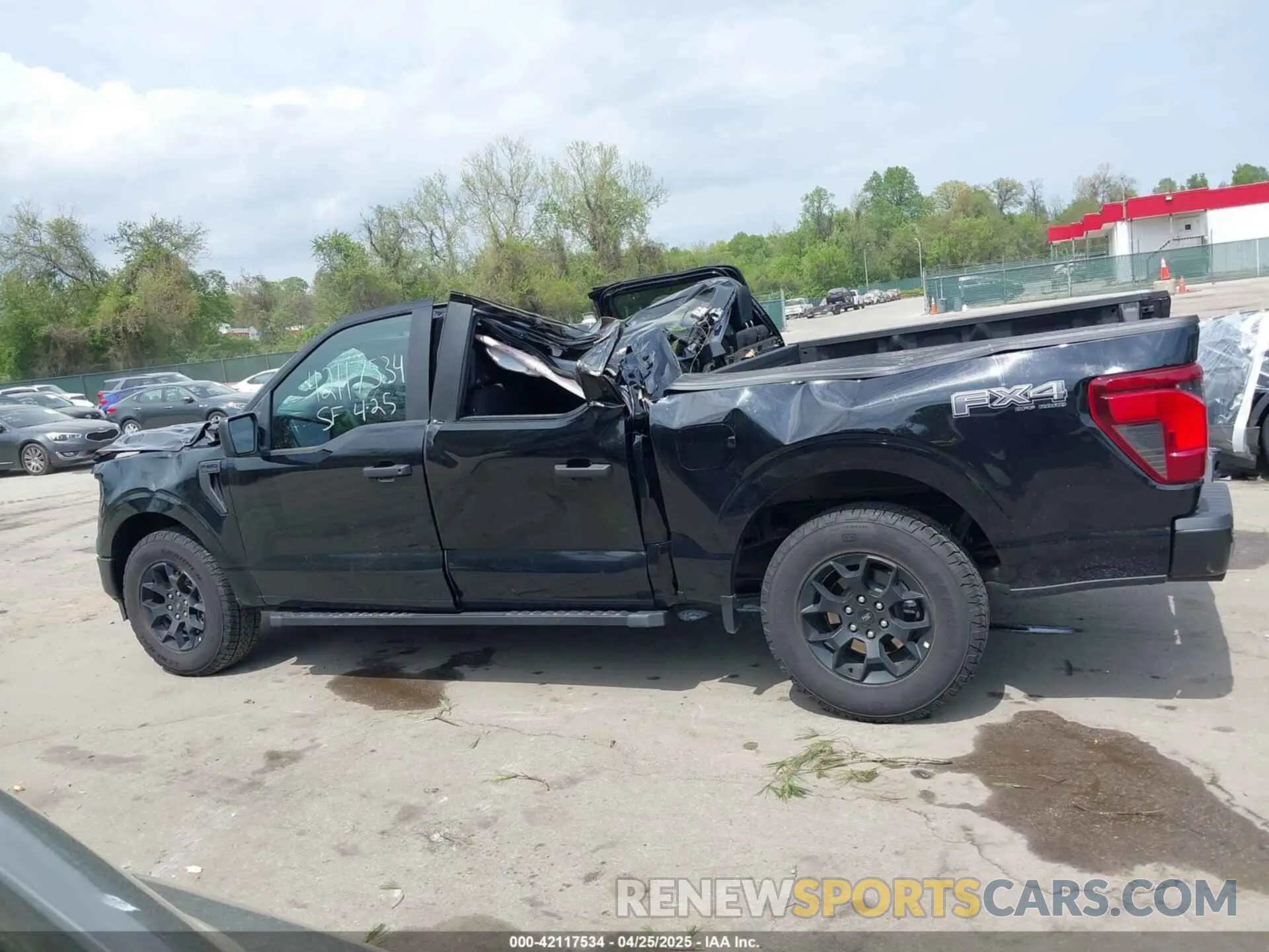 15 Photograph of a damaged car 1FTFW2L56RFB84706 FORD F-150 2024