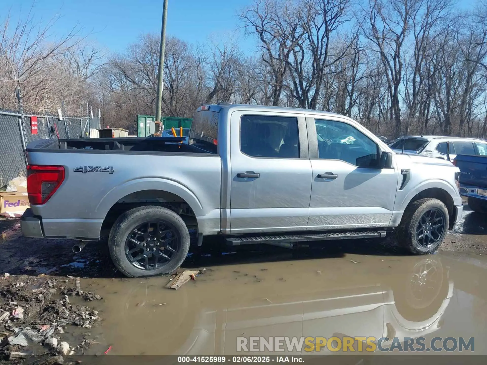 13 Фотография поврежденного автомобиля 1FTFW2L58RKD23158 FORD F-150 2024