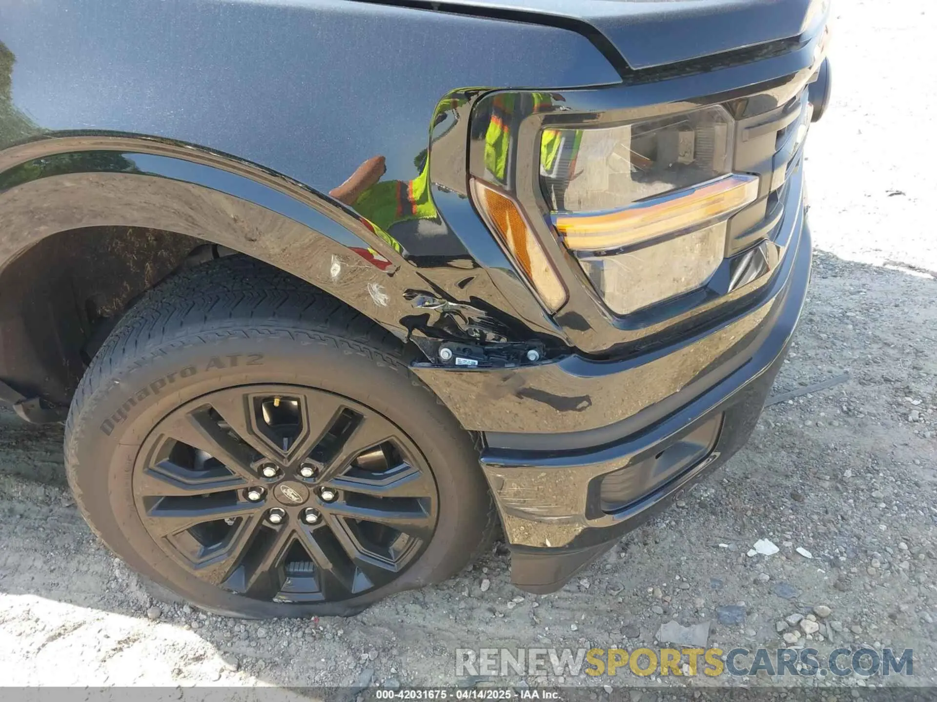 18 Photograph of a damaged car 1FTFW3L50RFA93307 FORD F-150 2024