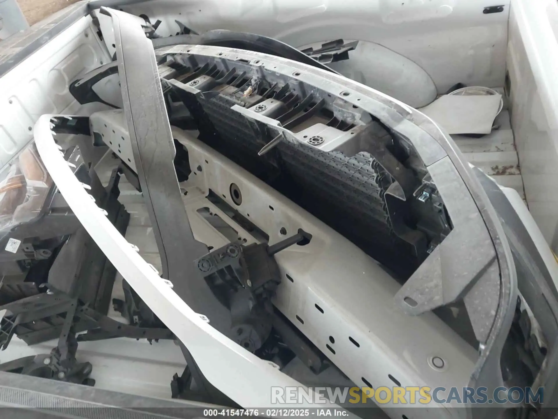 12 Фотография поврежденного автомобиля 1FTFW3L81RKF03565 FORD F-150 2024