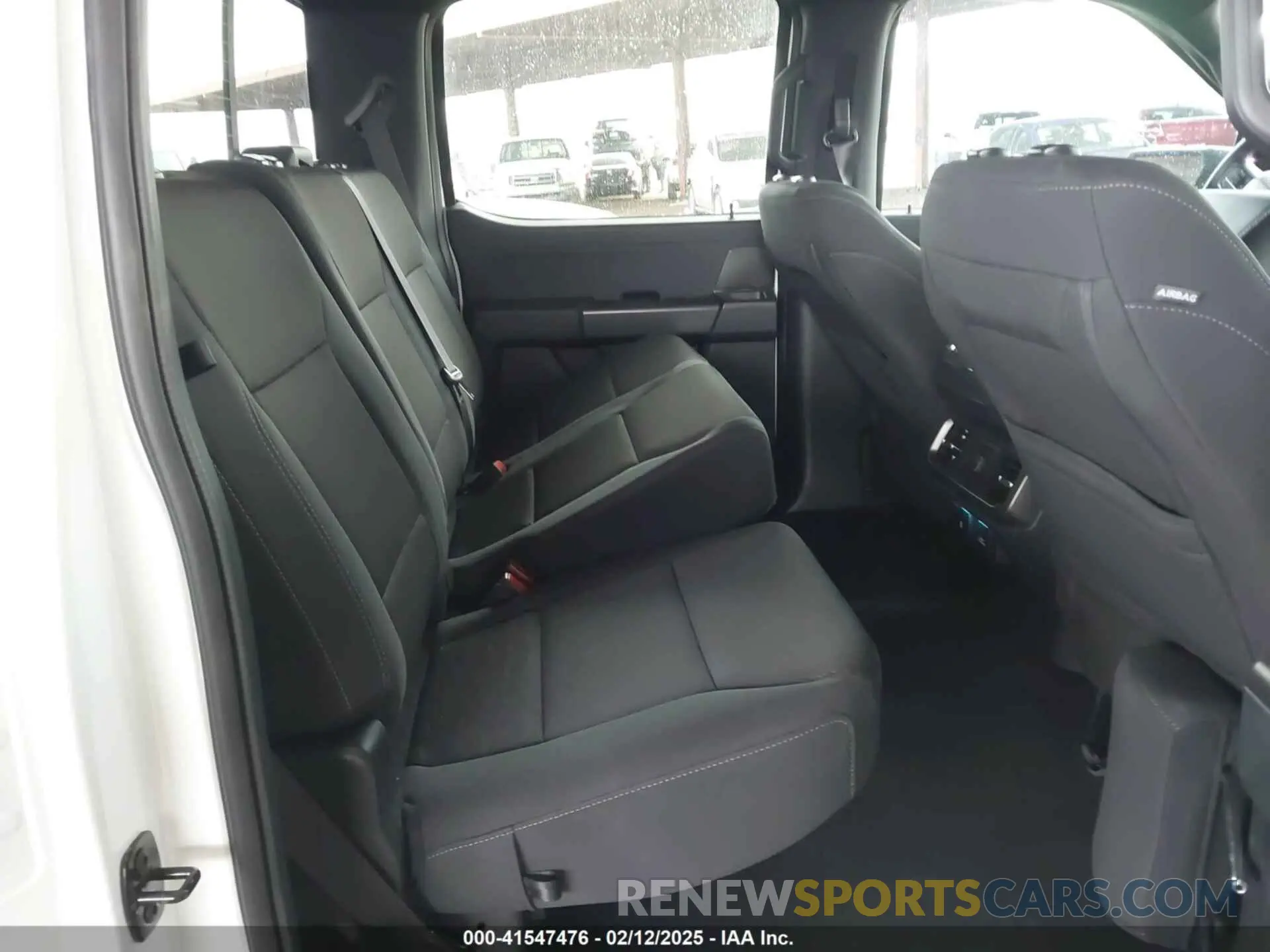 8 Фотография поврежденного автомобиля 1FTFW3L81RKF03565 FORD F-150 2024
