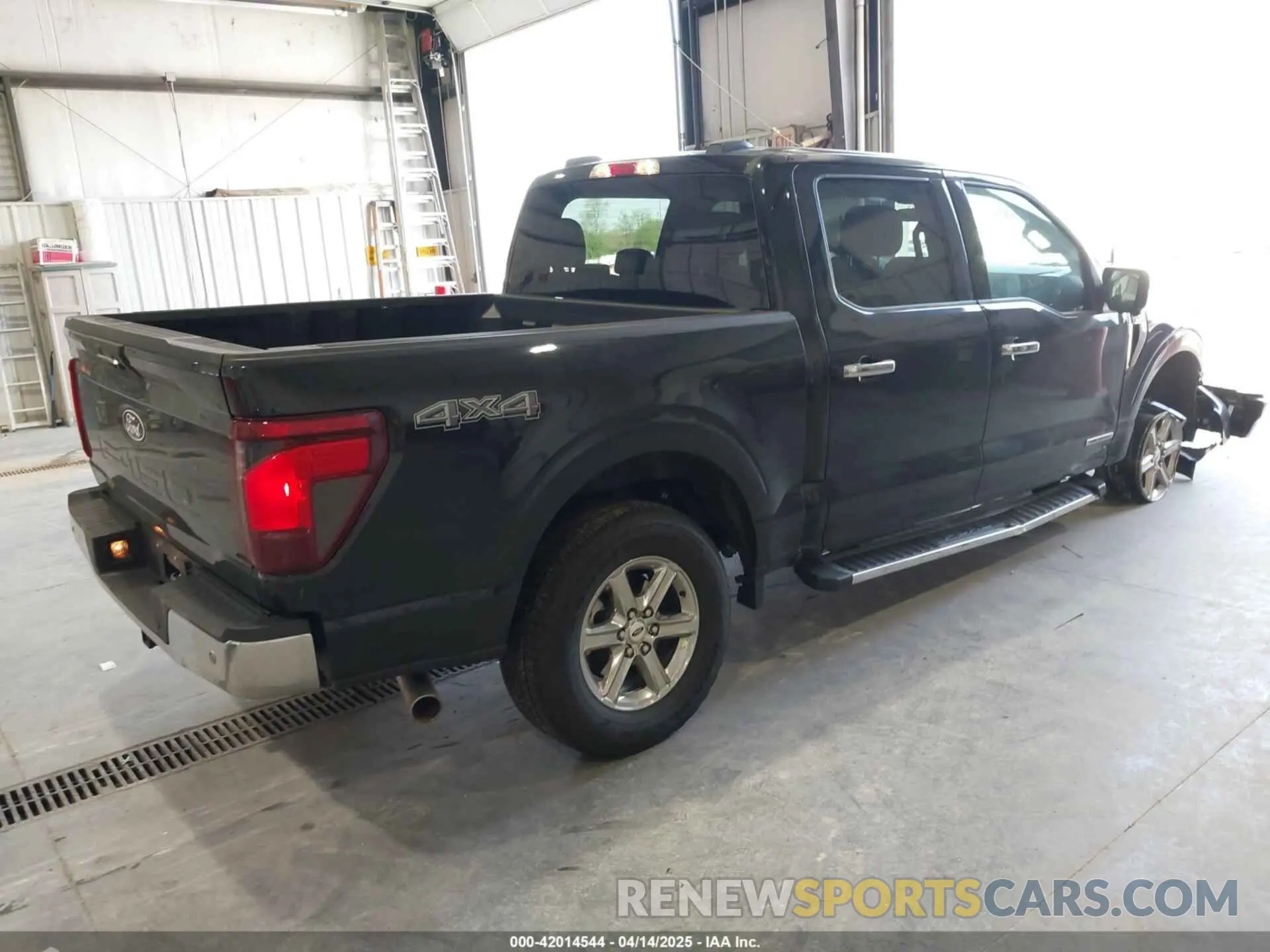 4 Фотография поврежденного автомобиля 1FTFW3LD1RFA25296 FORD F-150 2024