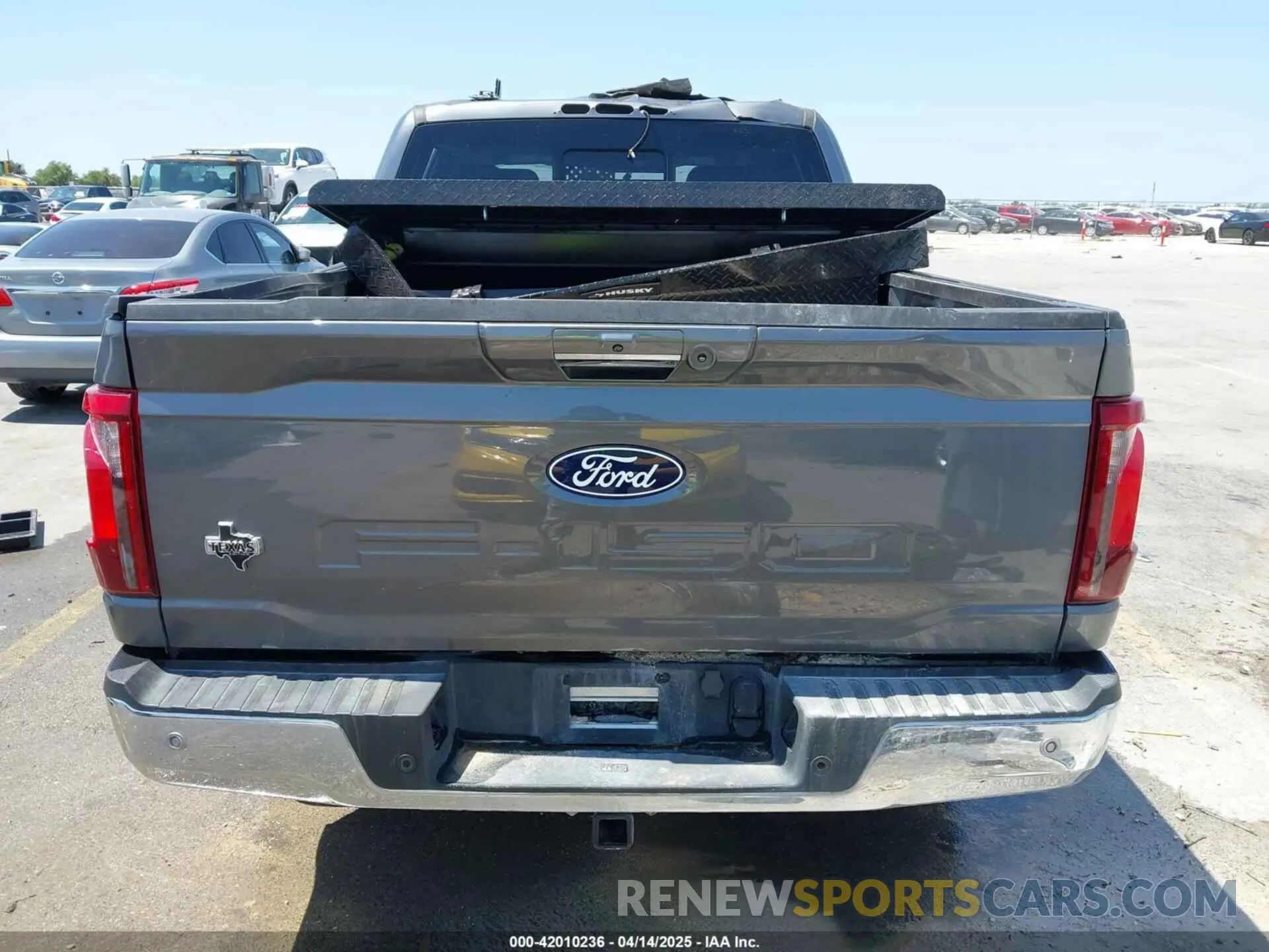 17 Photograph of a damaged car 1FTFW3LDXRFA08772 FORD F-150 2024