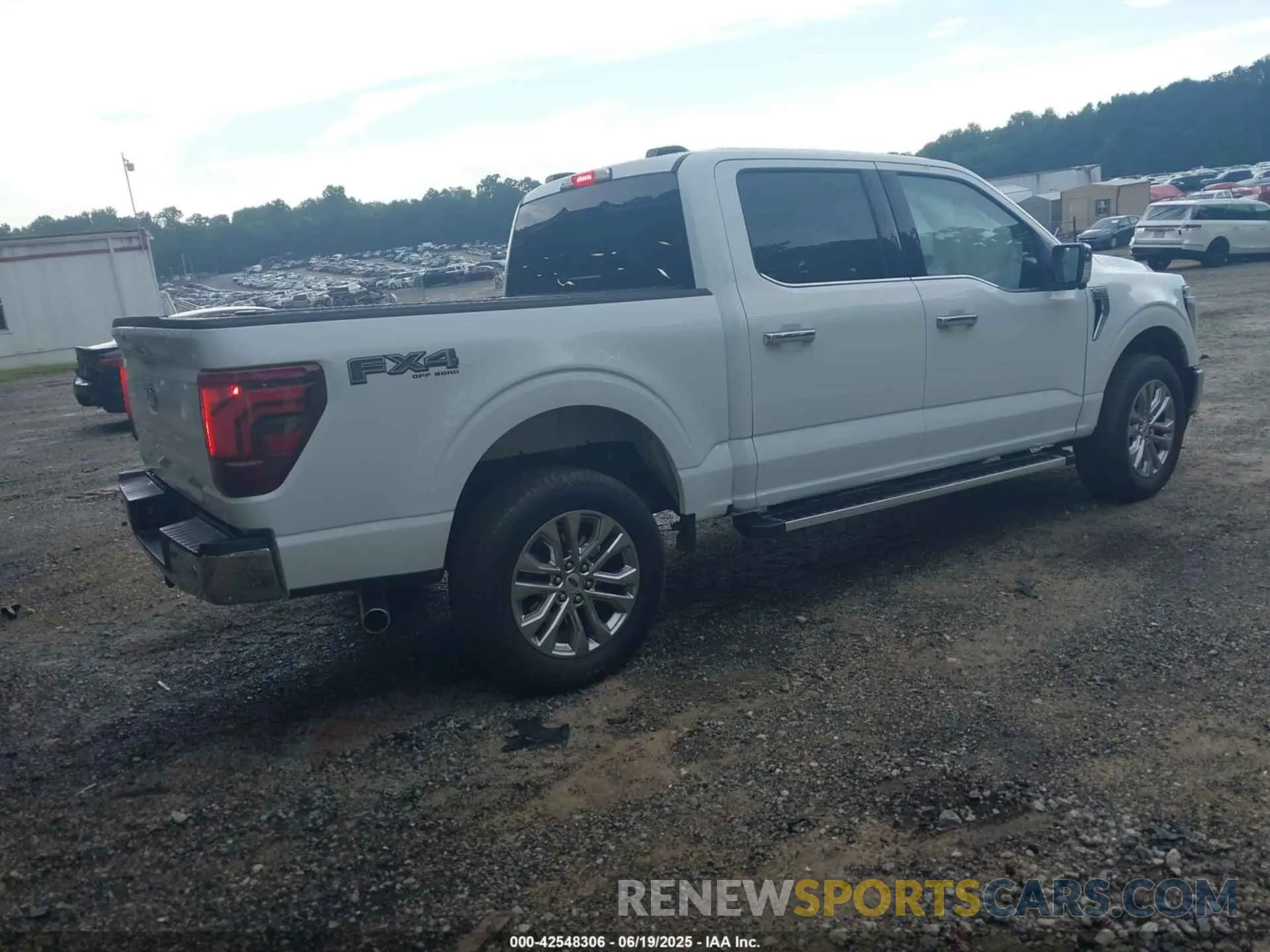 4 Фотография поврежденного автомобиля 1FTFW5L81RKF15078 FORD F-150 2024
