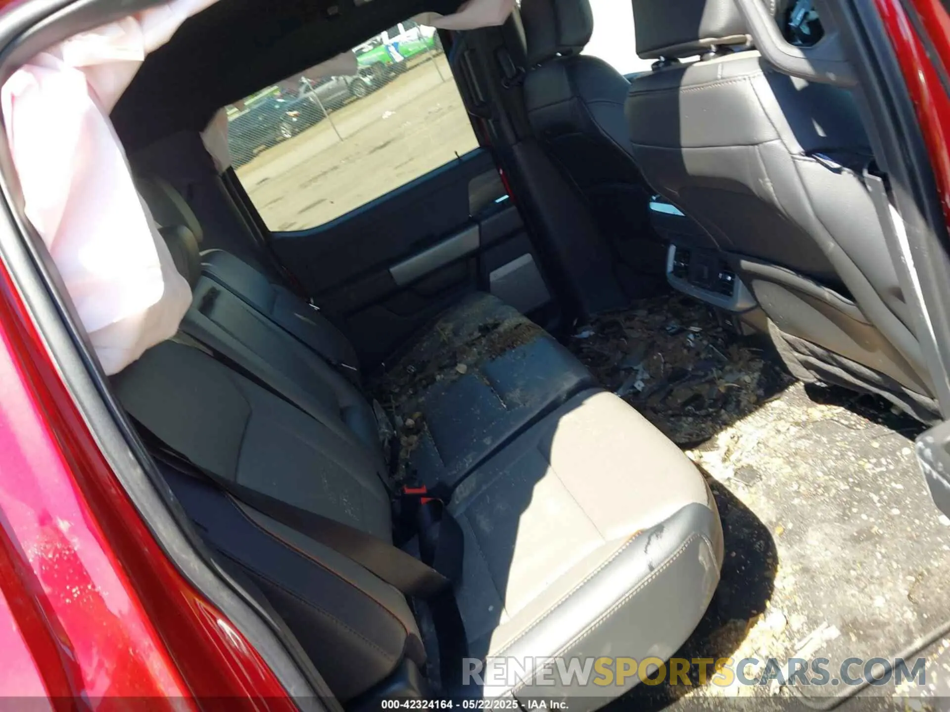 8 Photograph of a damaged car 1FTFW5L86RFB92770 FORD F-150 2024