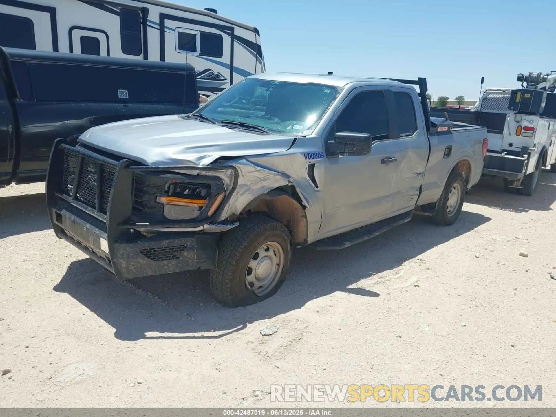 2 Photograph of a damaged car 1FTFX1L52RKE41844 FORD F-150 2024