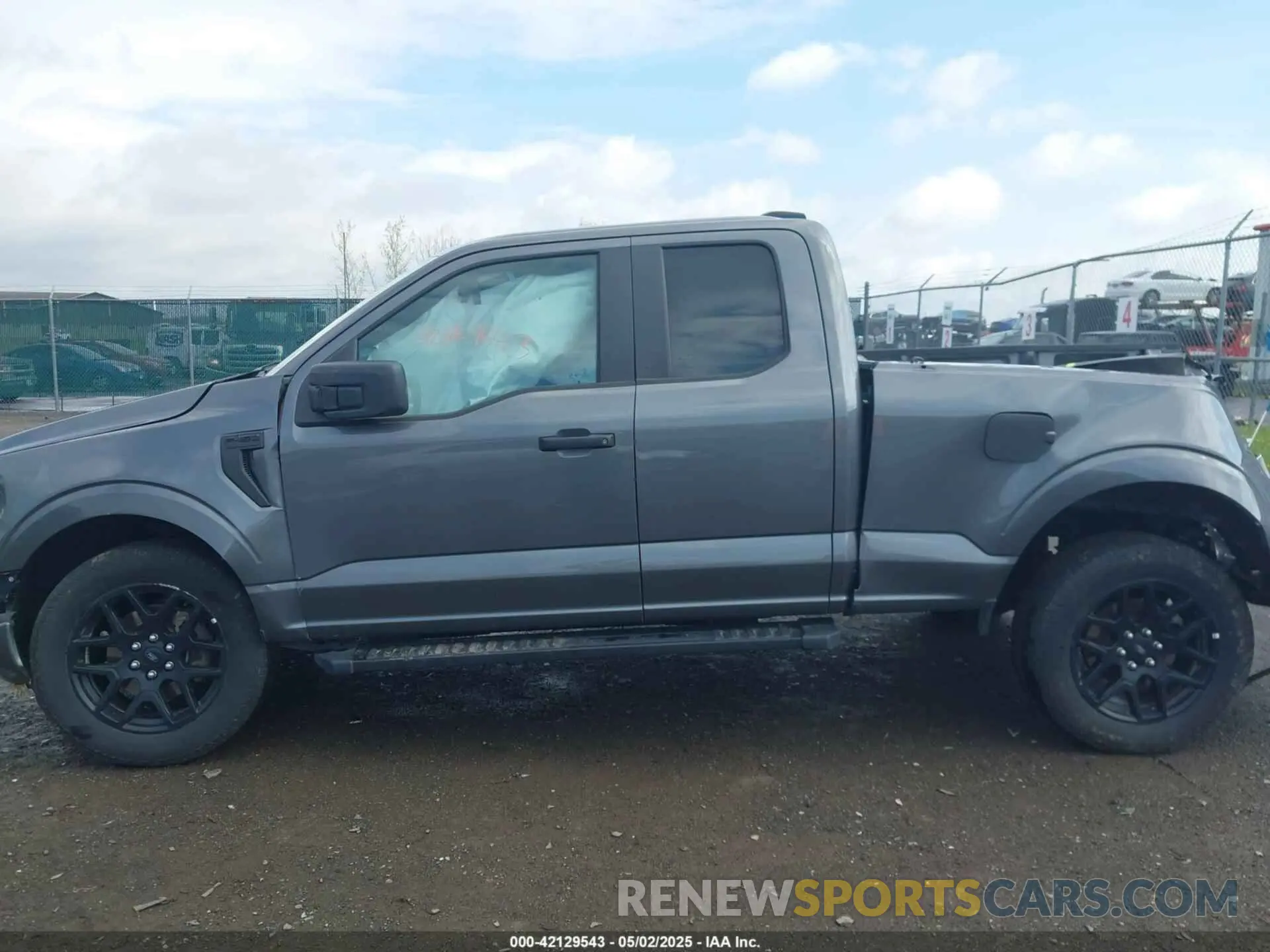 15 Photograph of a damaged car 1FTFX2L51RKE76915 FORD F-150 2024