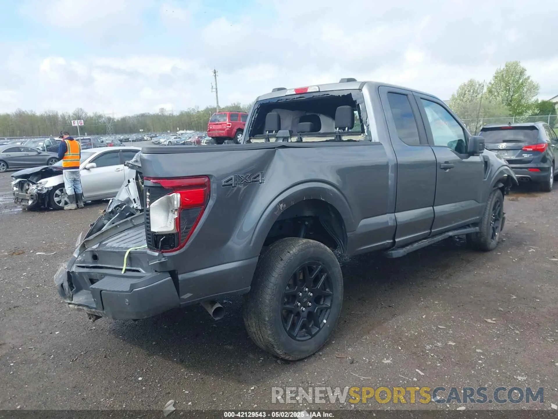 4 Photograph of a damaged car 1FTFX2L51RKE76915 FORD F-150 2024