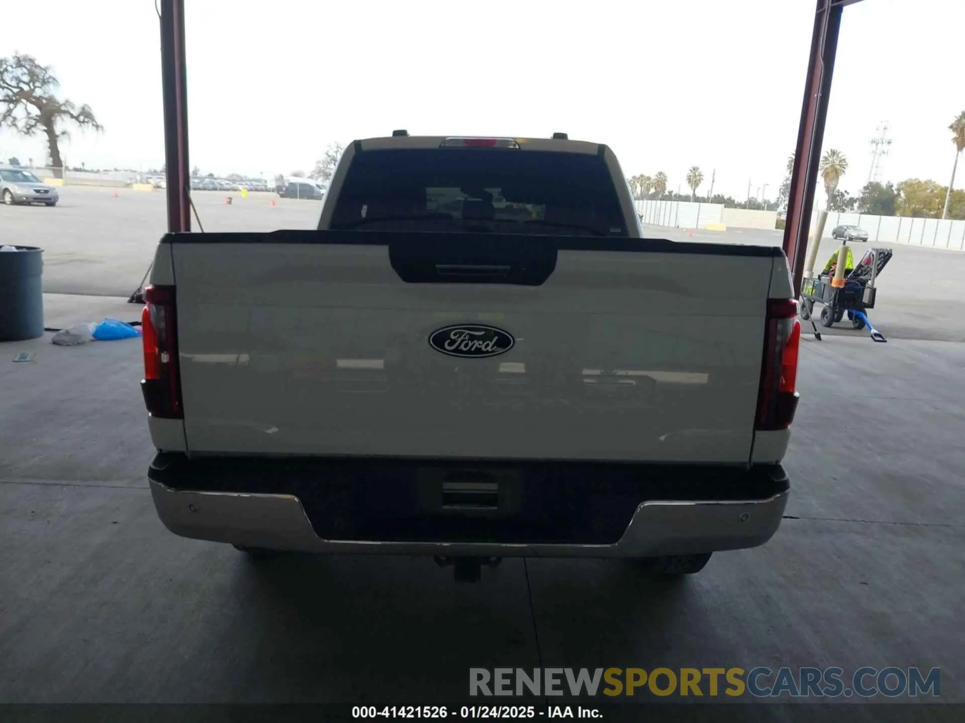 15 Photograph of a damaged car 1FTFX3L83RKE01259 FORD F-150 2024