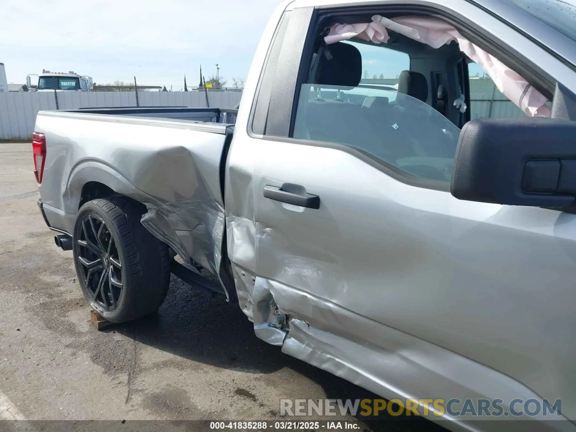 6 Photograph of a damaged car 1FTMF1K54RKE15726 FORD F-150 2024